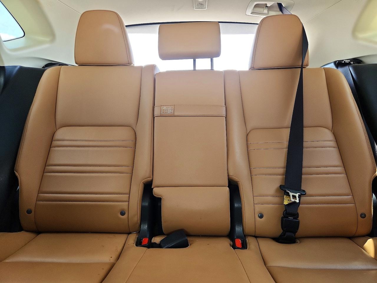 2015 Lexus Nx 200t White vin: JTJYARBZXF2001893