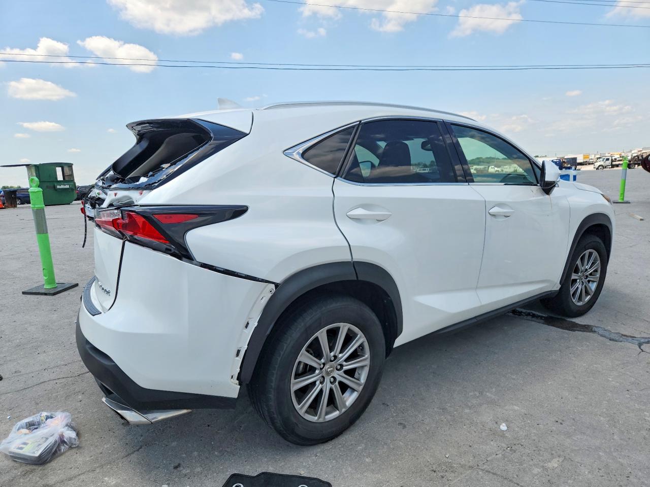 2015 Lexus Nx 200t White vin: JTJYARBZXF2001893