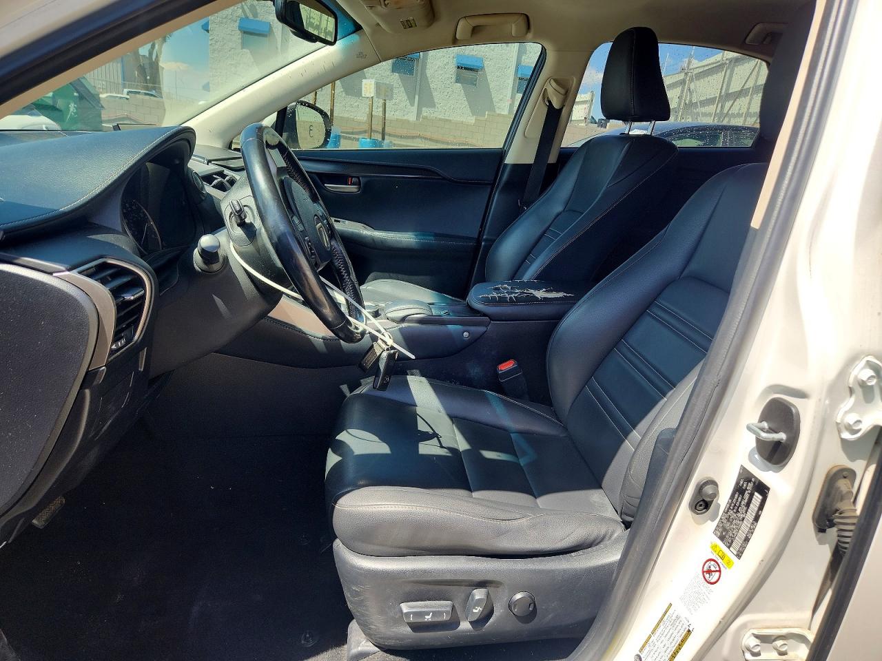 2015 Lexus Nx 200t White vin: JTJYARBZXF2006480