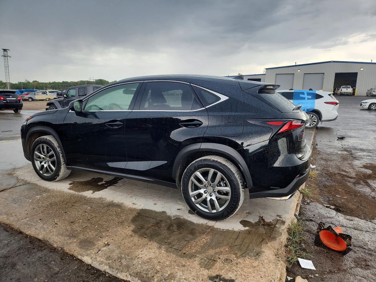2015 Lexus Nx 200t Black vin: JTJYARBZXF2017723