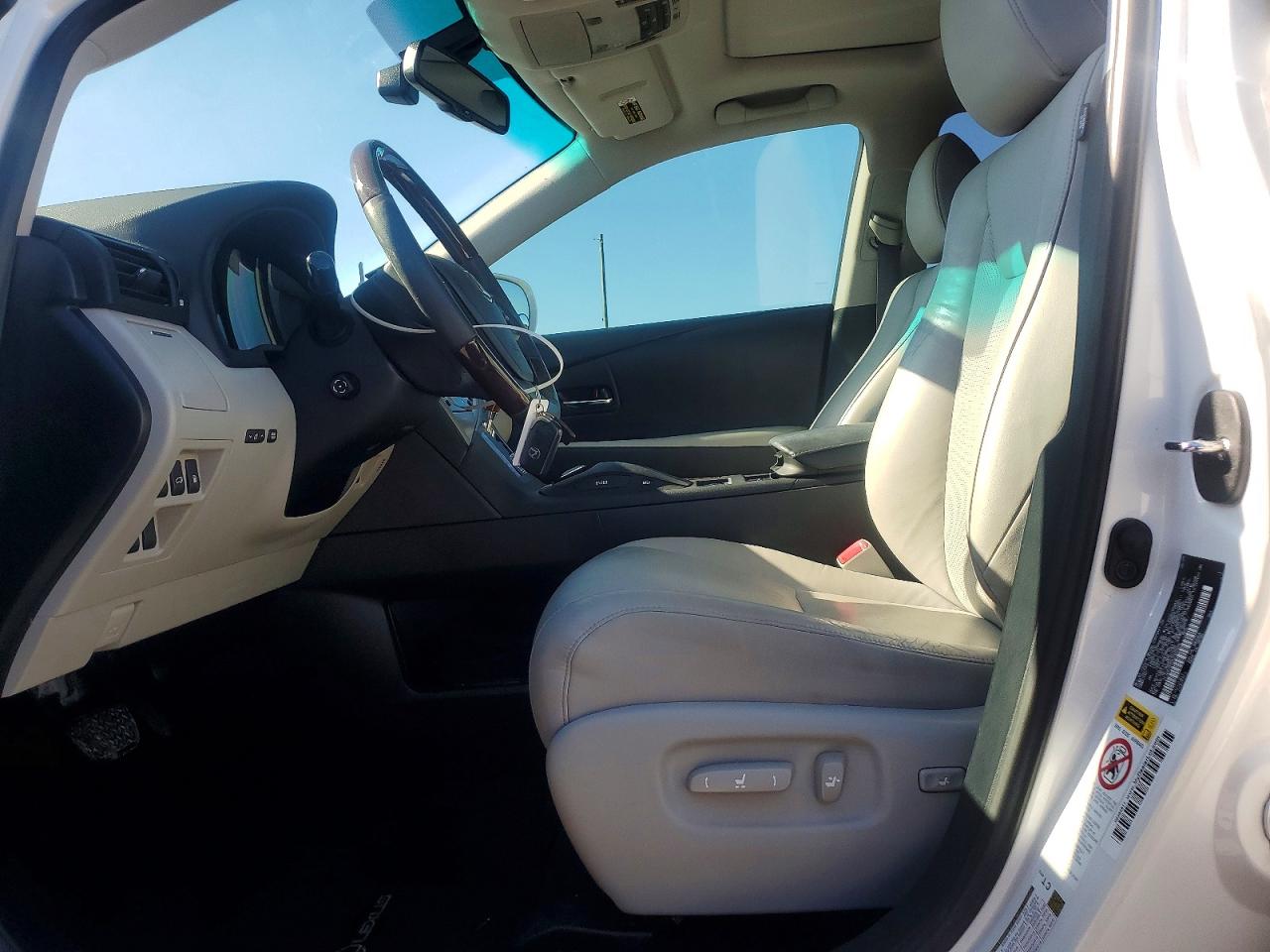 2010 Lexus Rx 450h White vin: JTJZB1BA0A2000466