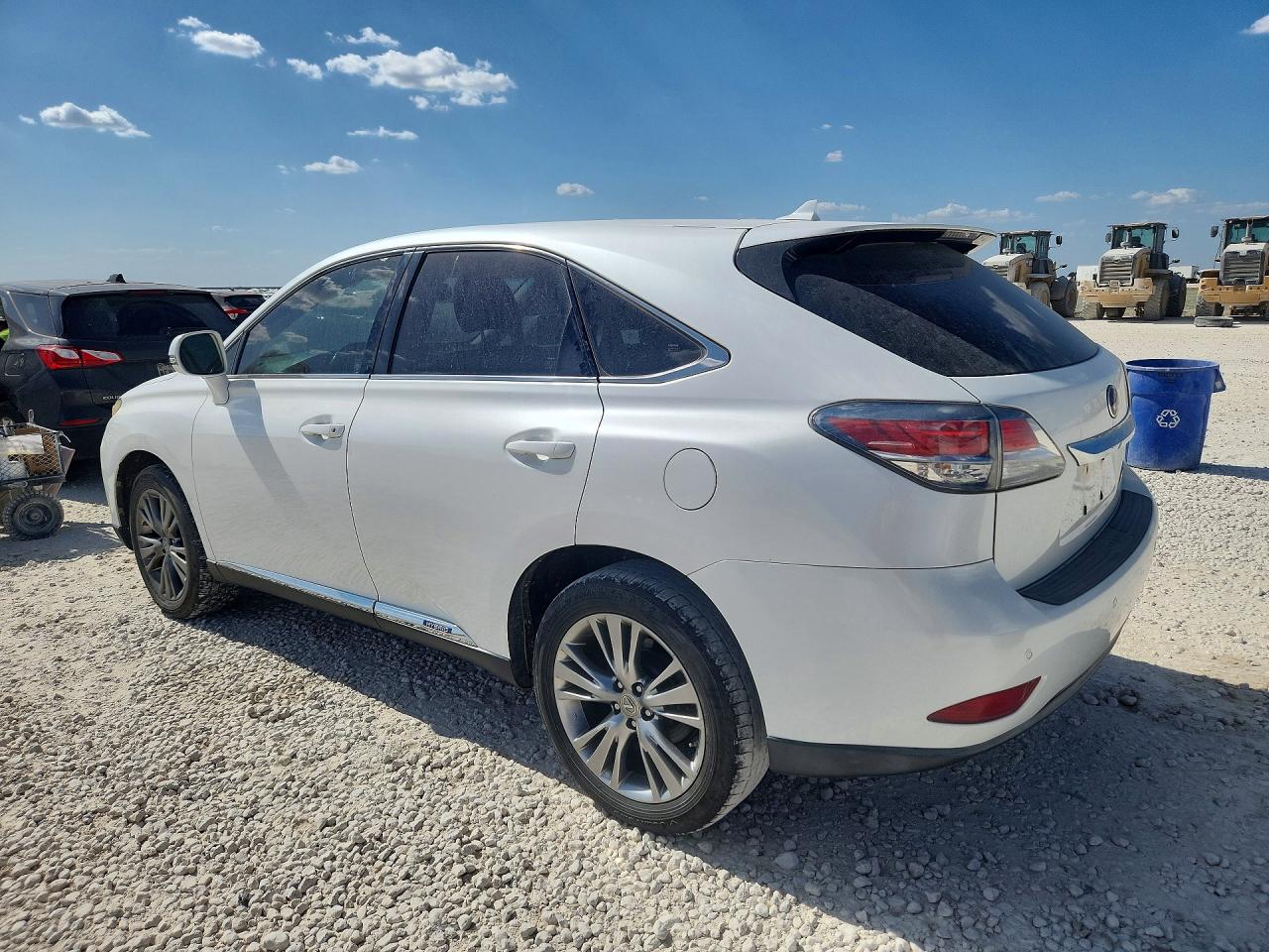 2013 Lexus Rx 450h White vin: JTJZB1BA0D2413069