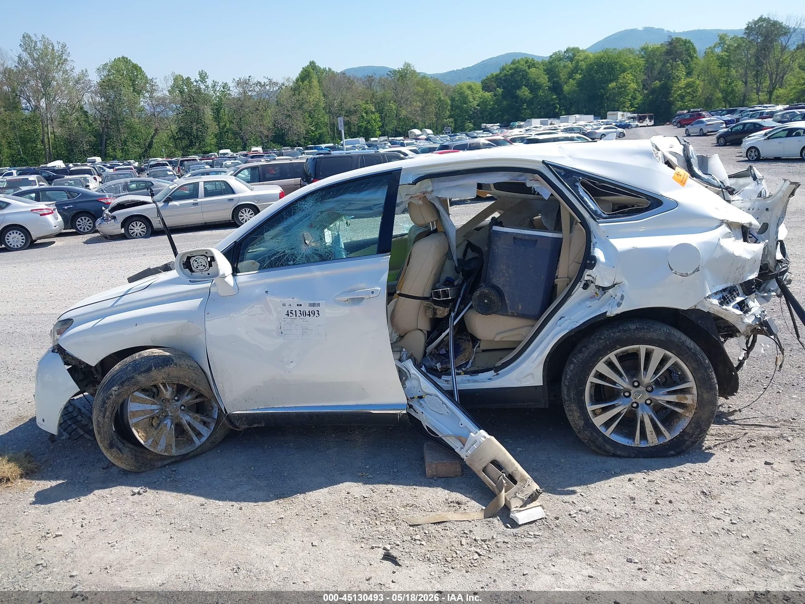2013 Lexus Rx 450h White vin: JTJZB1BA1D2412027