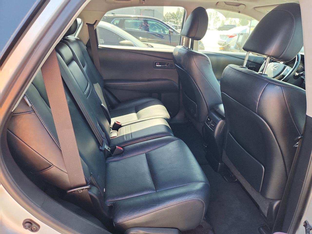 2013 Lexus Rx 450h Серебряный vin: JTJZB1BA2D2410092