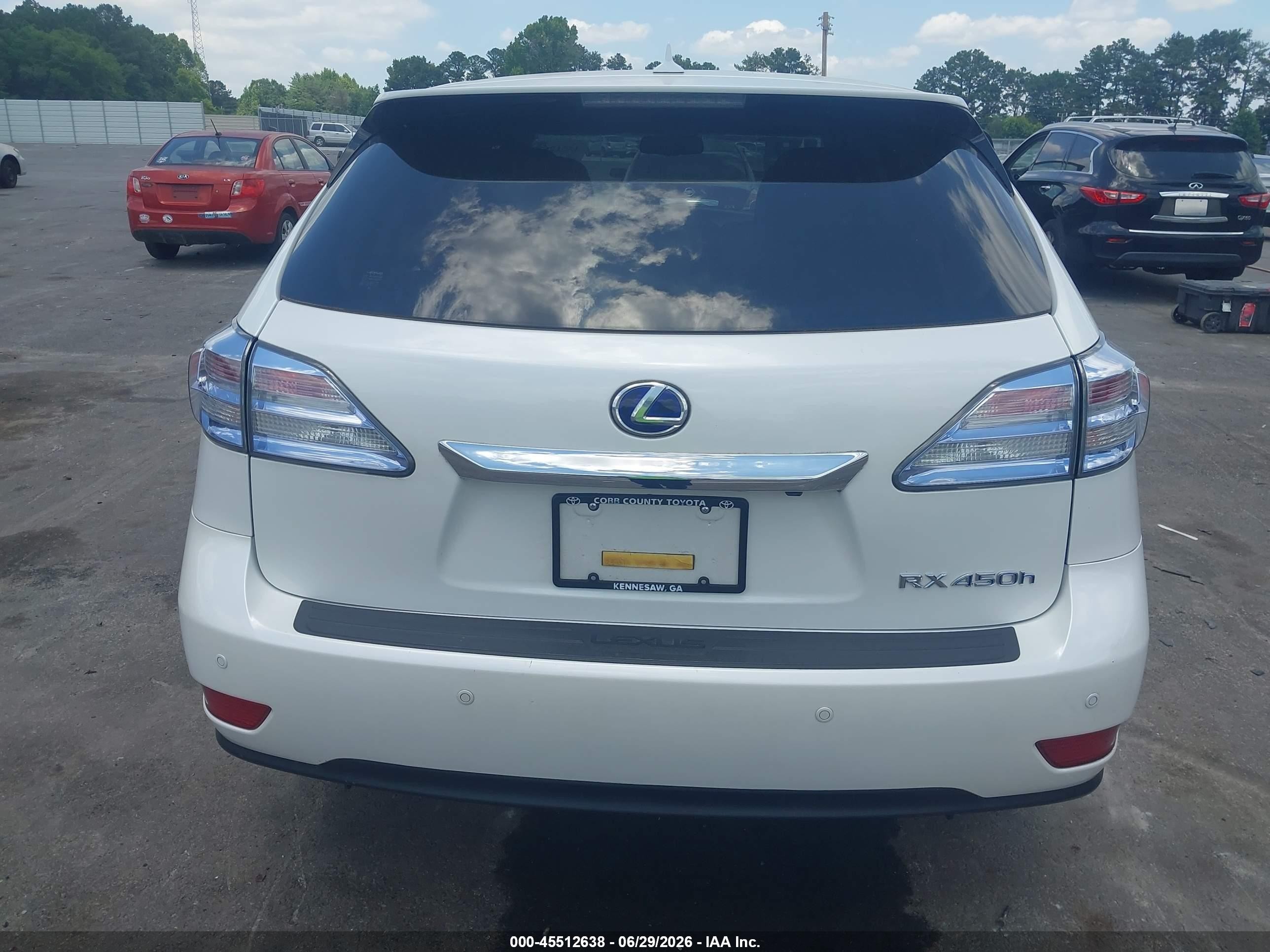 2011 Lexus Rx 450h   White vin: JTJZB1BA3B2405061