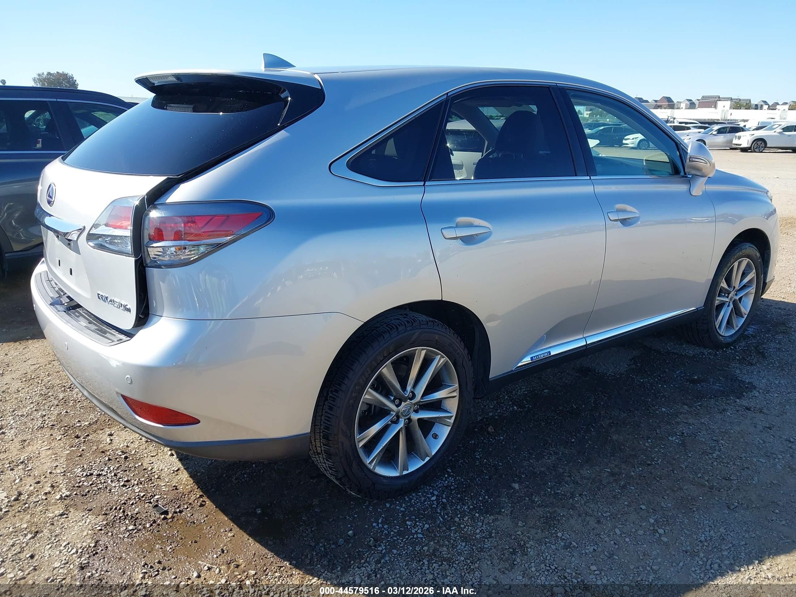 2014 Lexus Rx 450h   Silver vin: JTJZB1BA3E2413889