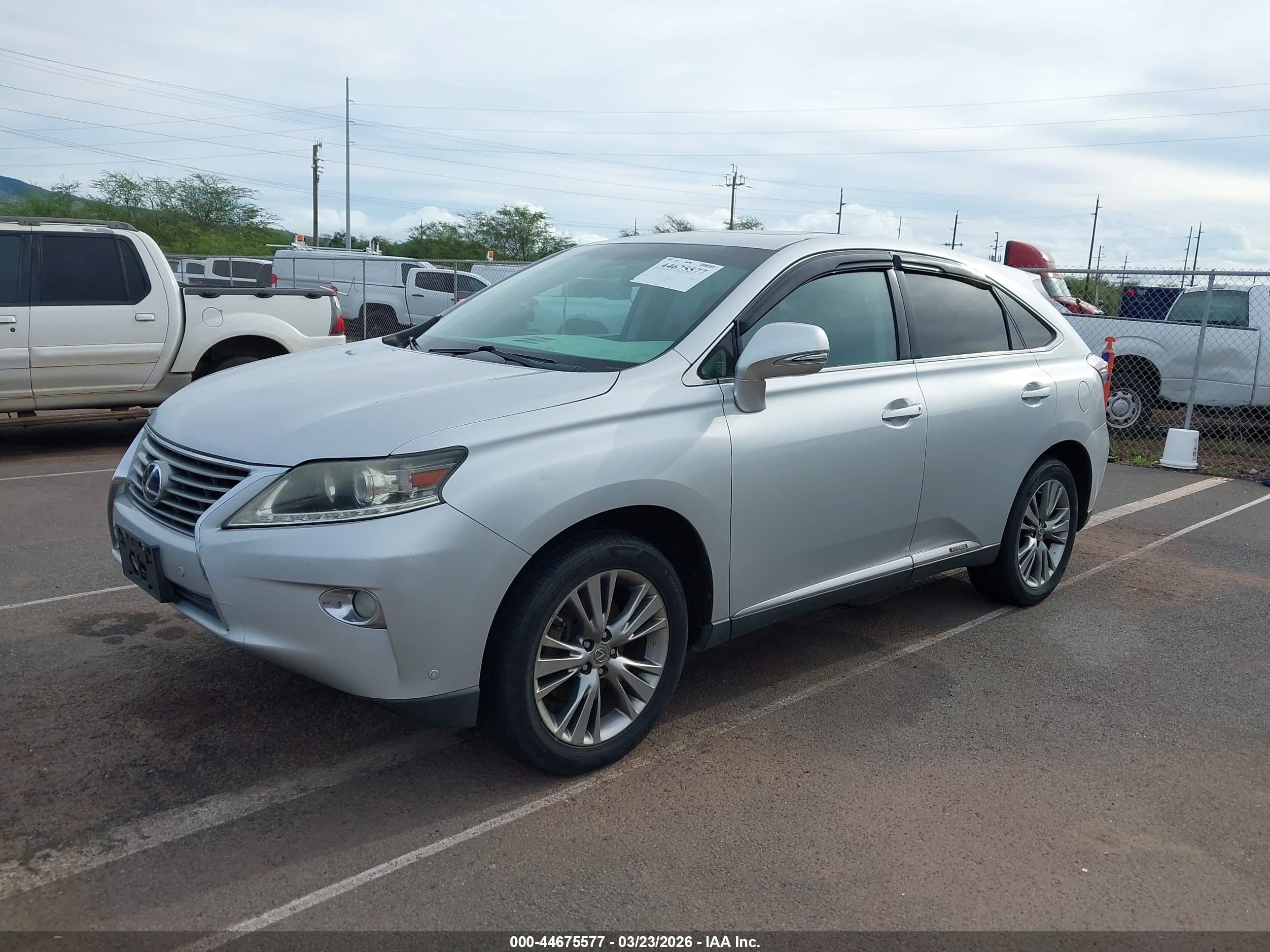 2013 Lexus Rx 450h Серебряный vin: JTJZB1BA7D2008147