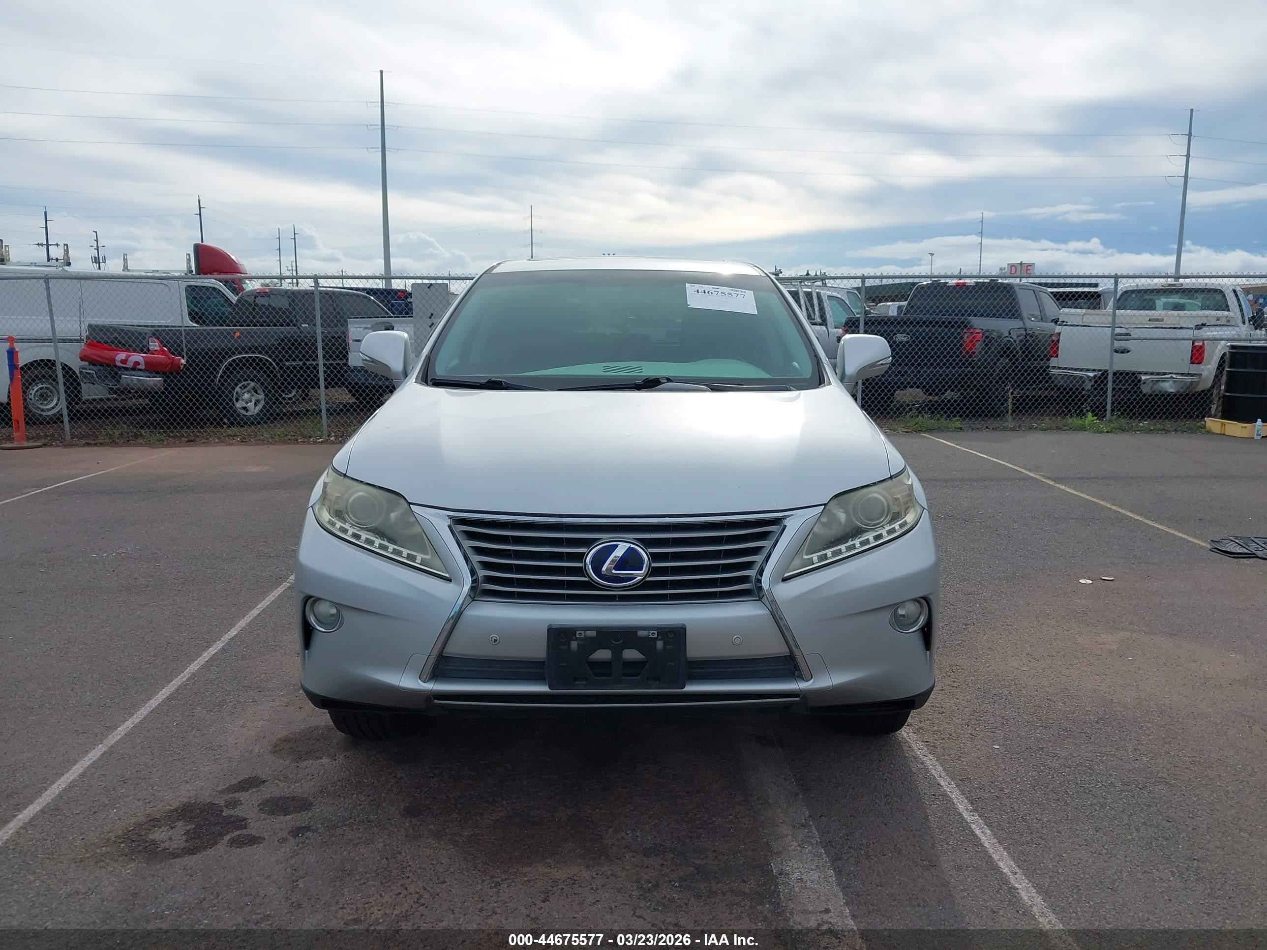 2013 Lexus Rx 450h Серебряный vin: JTJZB1BA7D2008147
