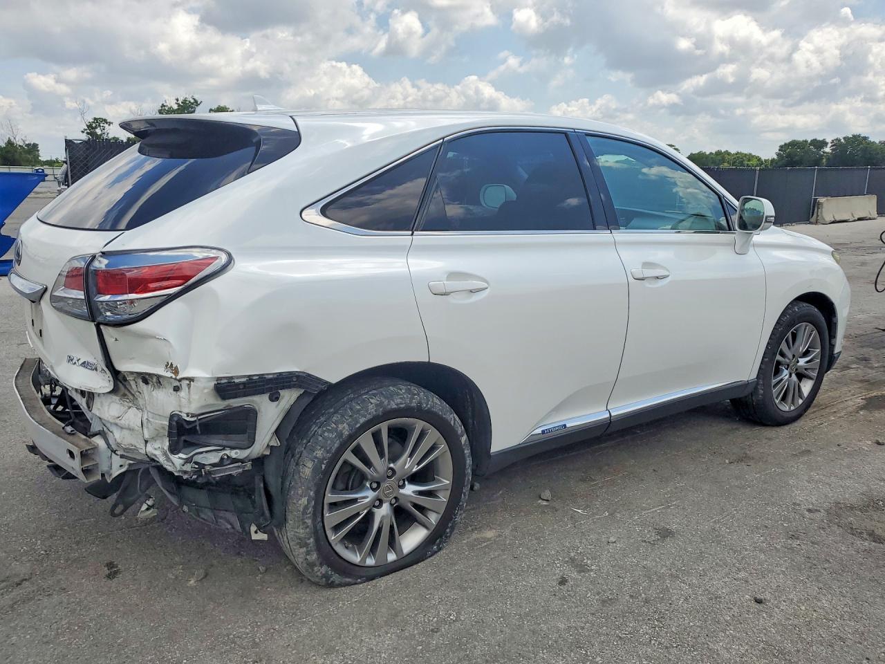 2013 Lexus Rx 450h White vin: JTJZB1BA7D2413246