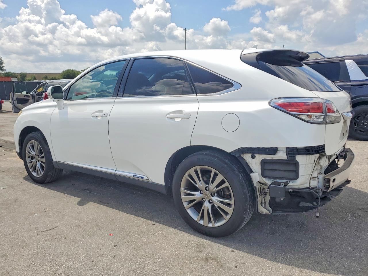 2013 Lexus Rx 450h White vin: JTJZB1BA7D2413246