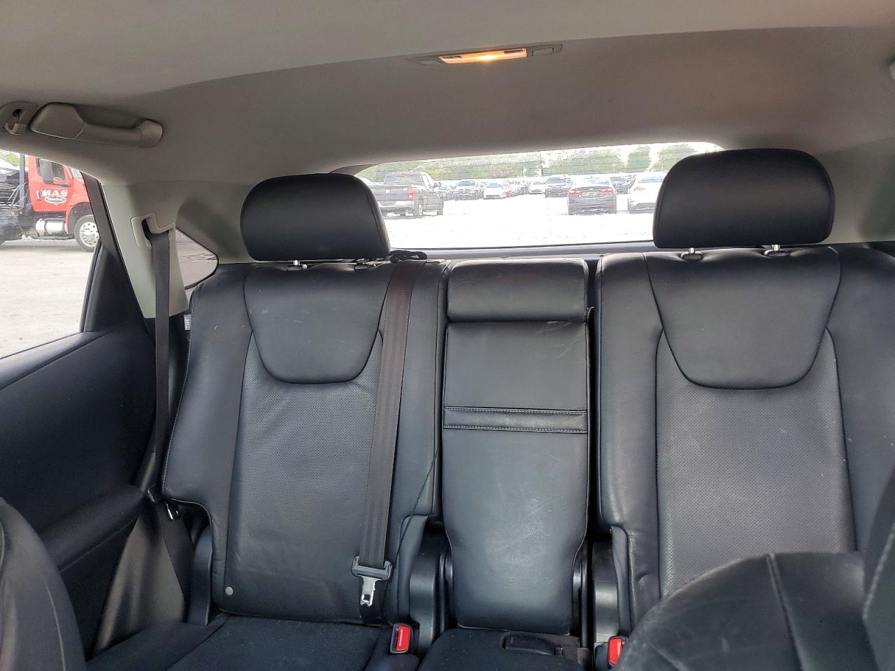 2013 Lexus Rx 450h White vin: JTJZB1BA7D2413246