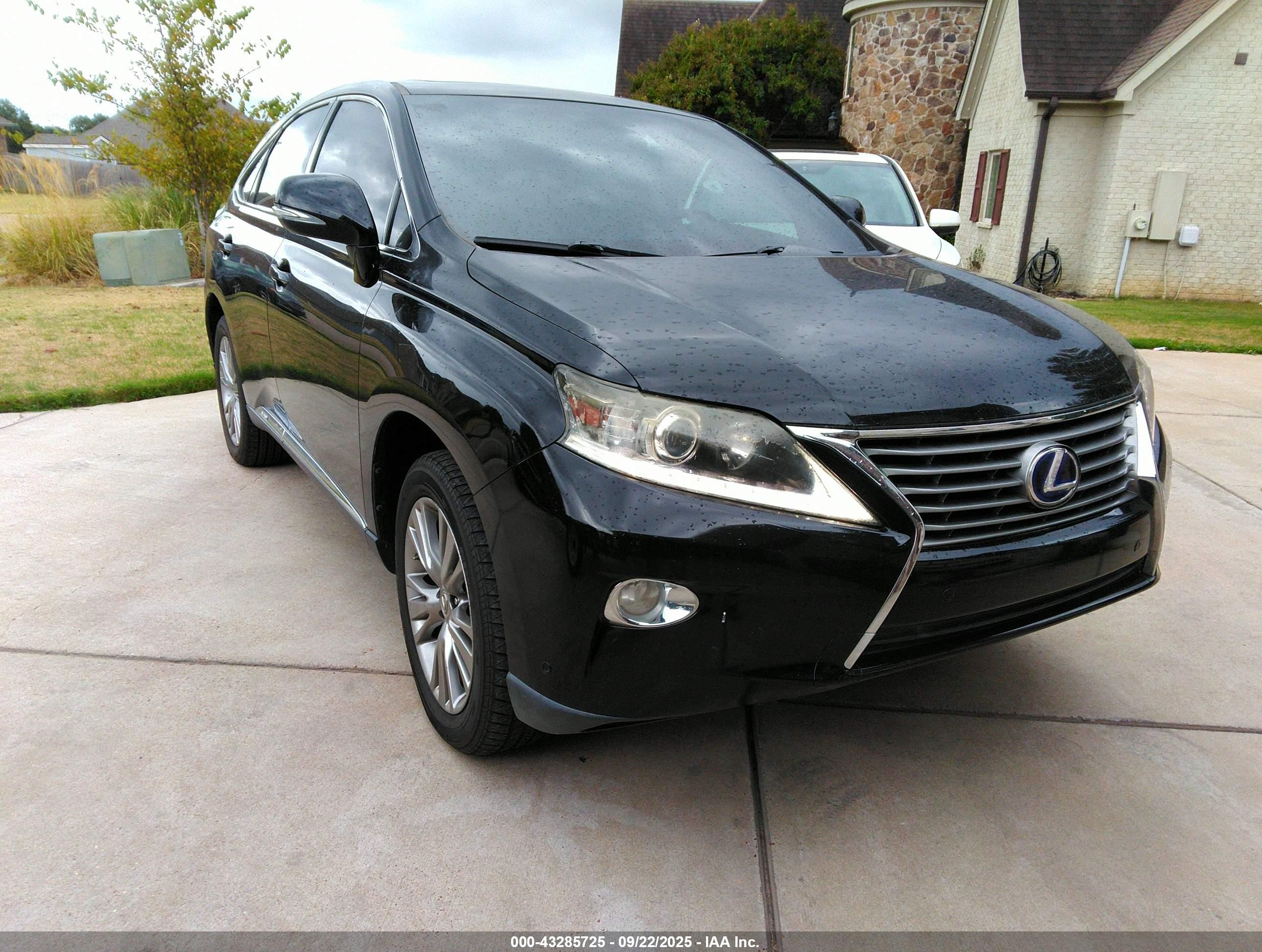 2014 Lexus Rx 450h   Black vin: JTJZB1BA7E2413622