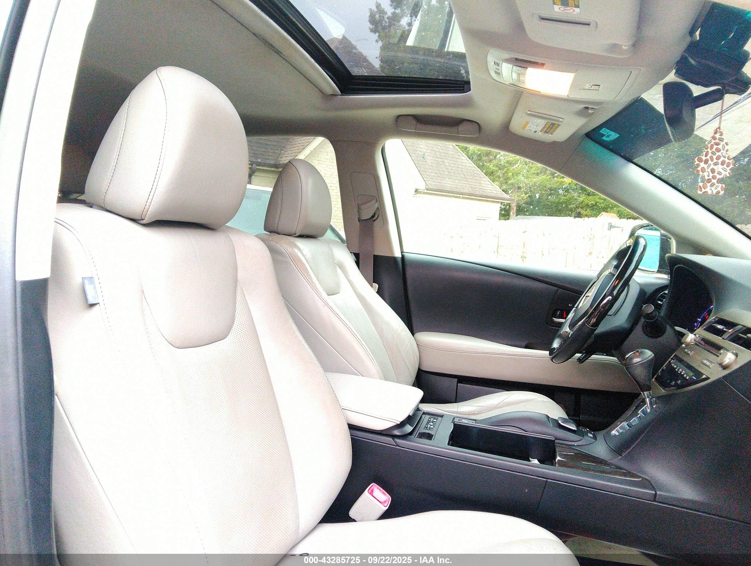 2014 Lexus Rx 450h   Black vin: JTJZB1BA7E2413622