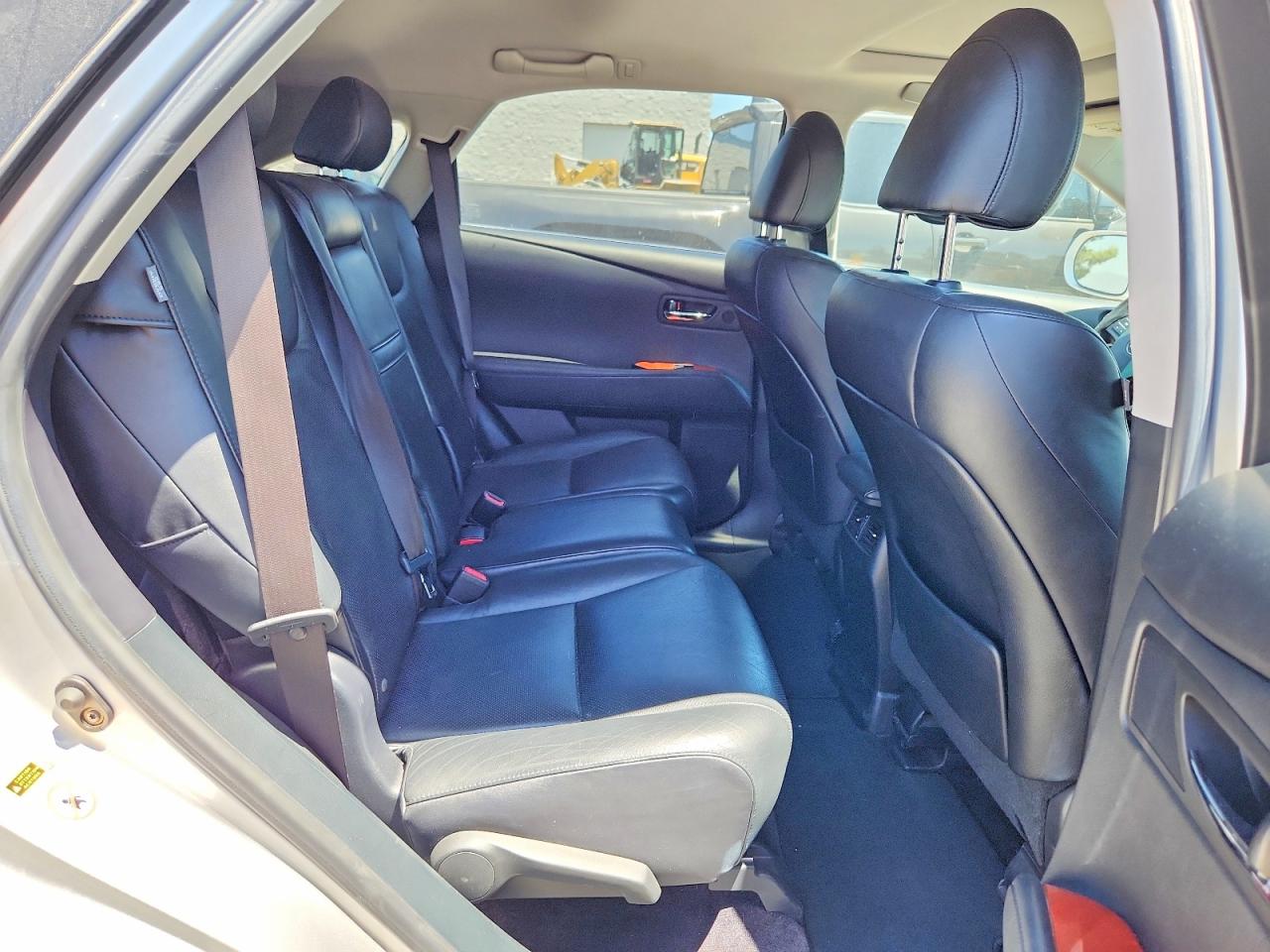 2011 Lexus Rx 450h Silver vin: JTJZB1BA9B2004758