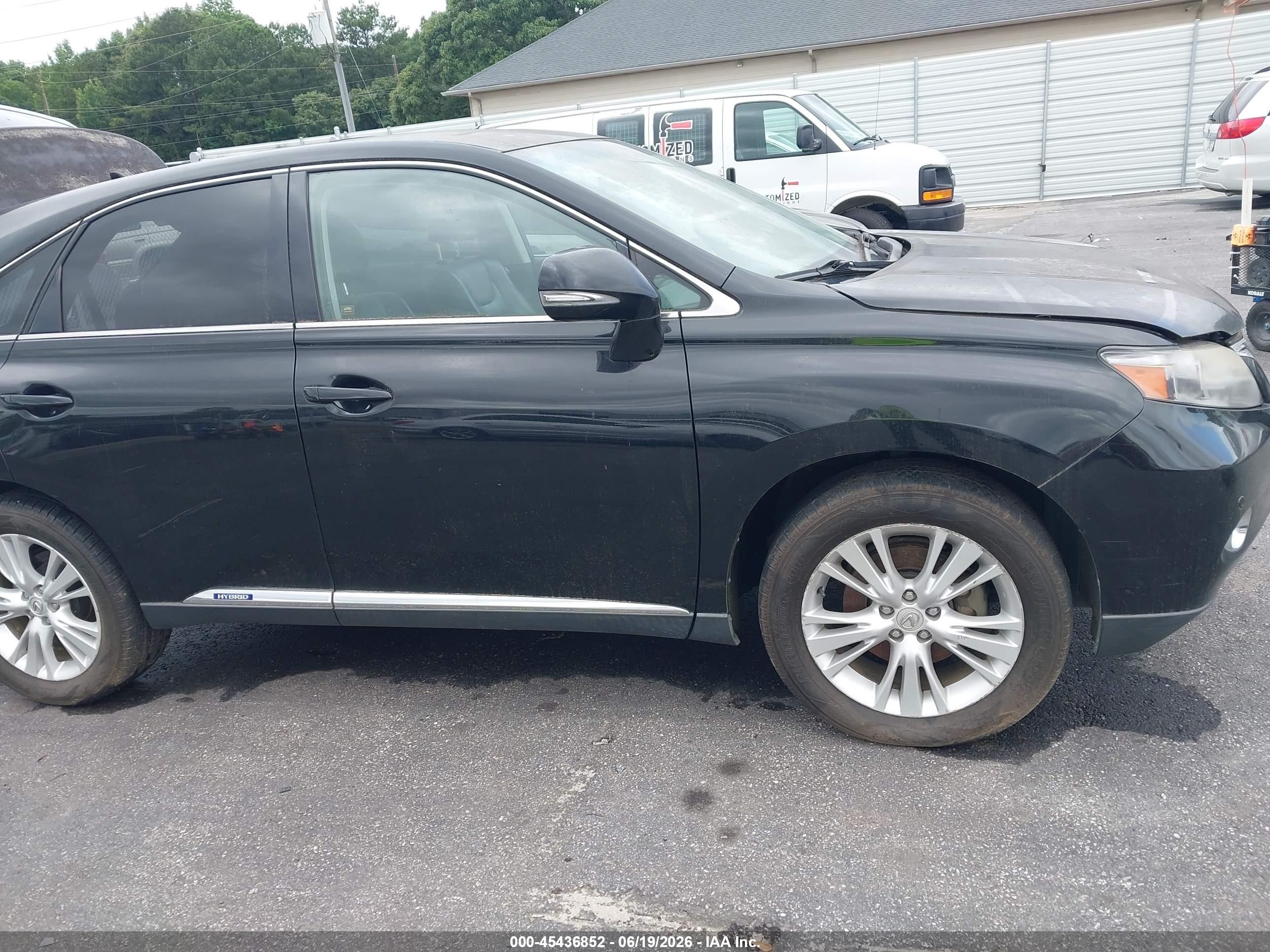 2011 Lexus Rx 450h   Black vin: JTJZB1BA9B2005215