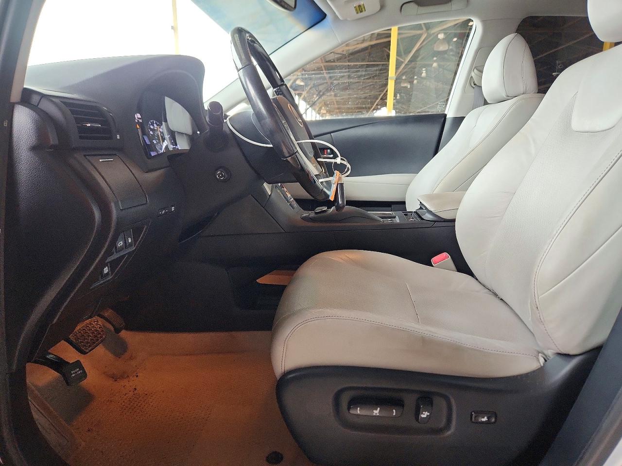 2013 Lexus Rx 450h Silver vin: JTJZB1BAXD2411118