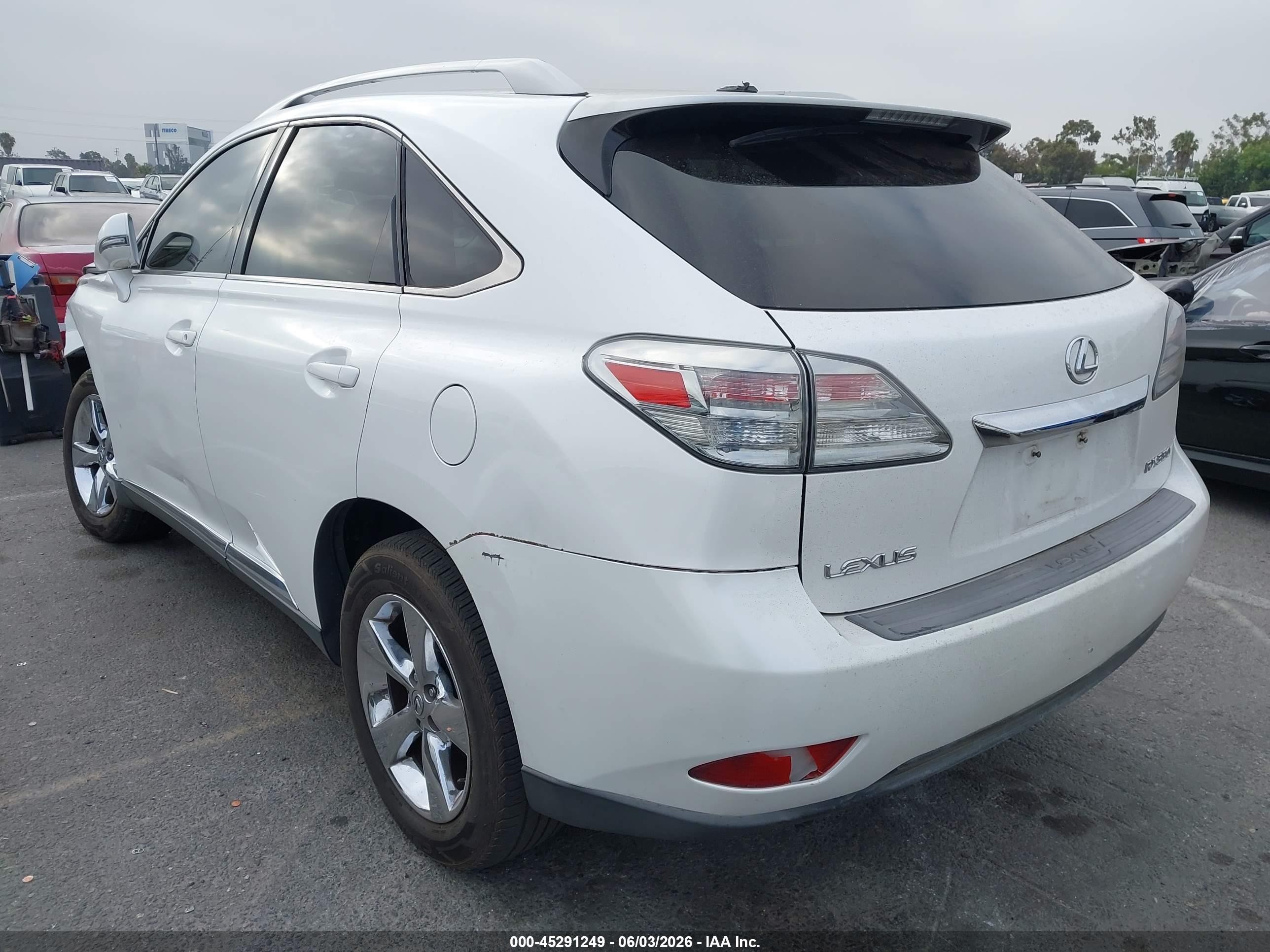2010 Lexus Rx 350   White vin: JTJZK1BA2A2400481