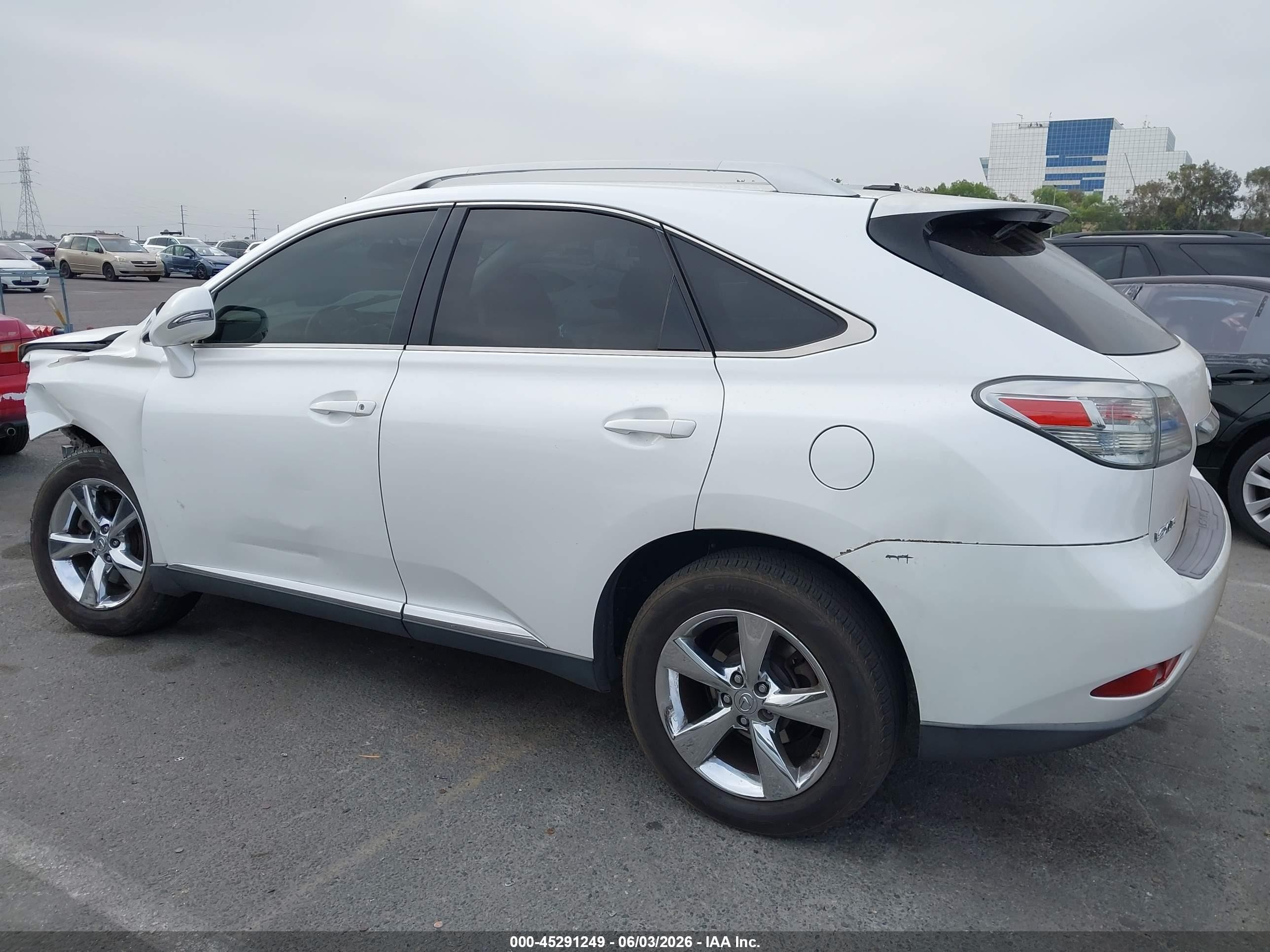 2010 Lexus Rx 350   White vin: JTJZK1BA2A2400481