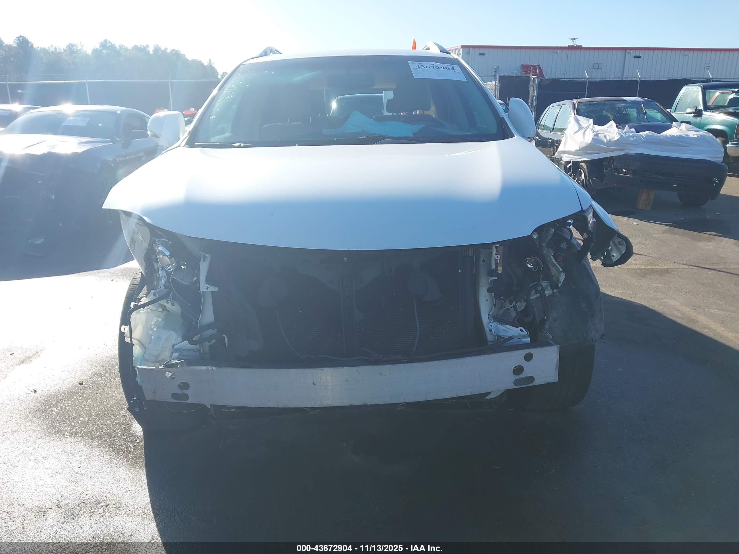 2010 Lexus Rx 350   White vin: JTJZK1BA3A2405270