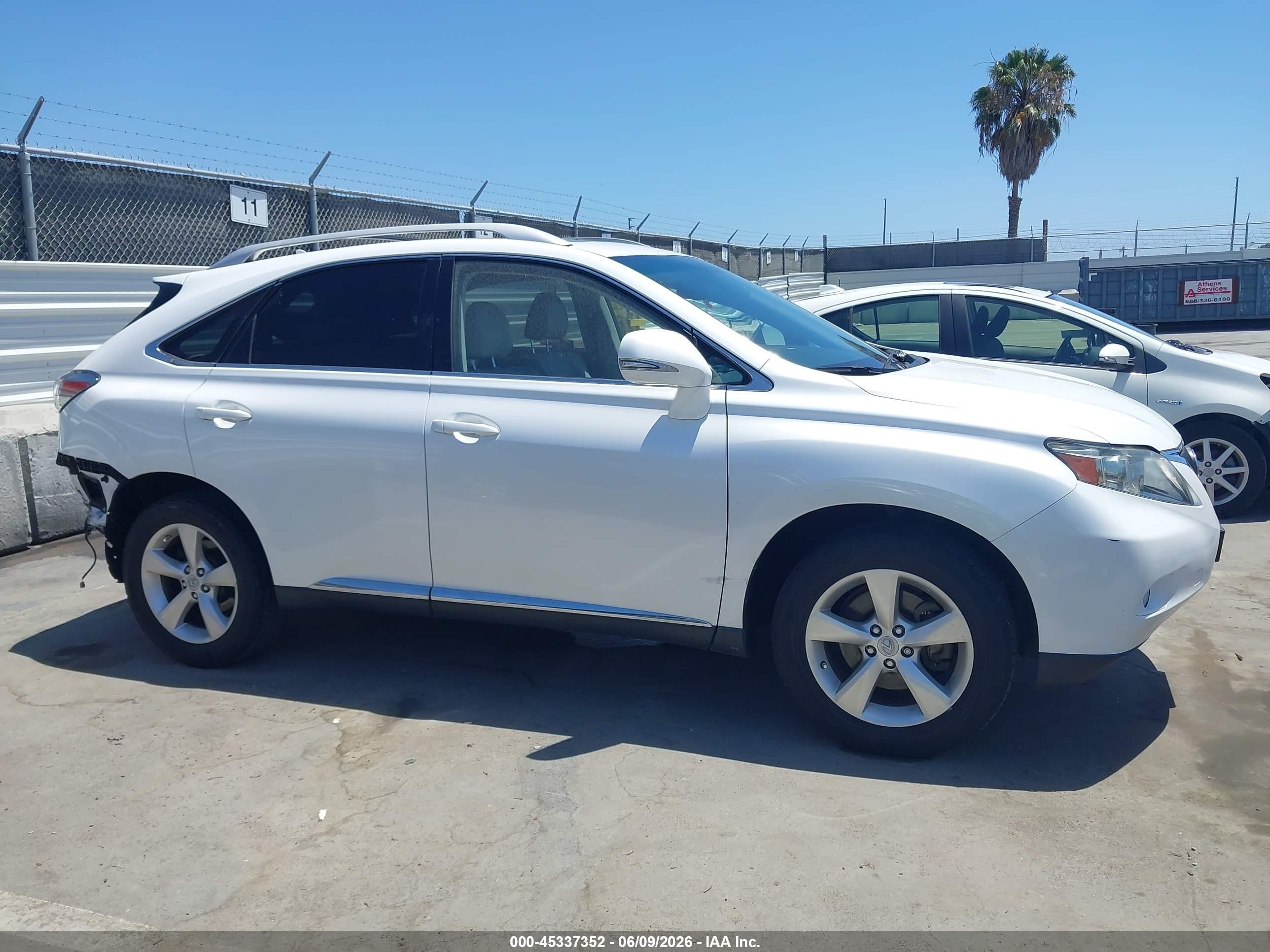 2010 Lexus Rx 350   White vin: JTJZK1BA4A2000969