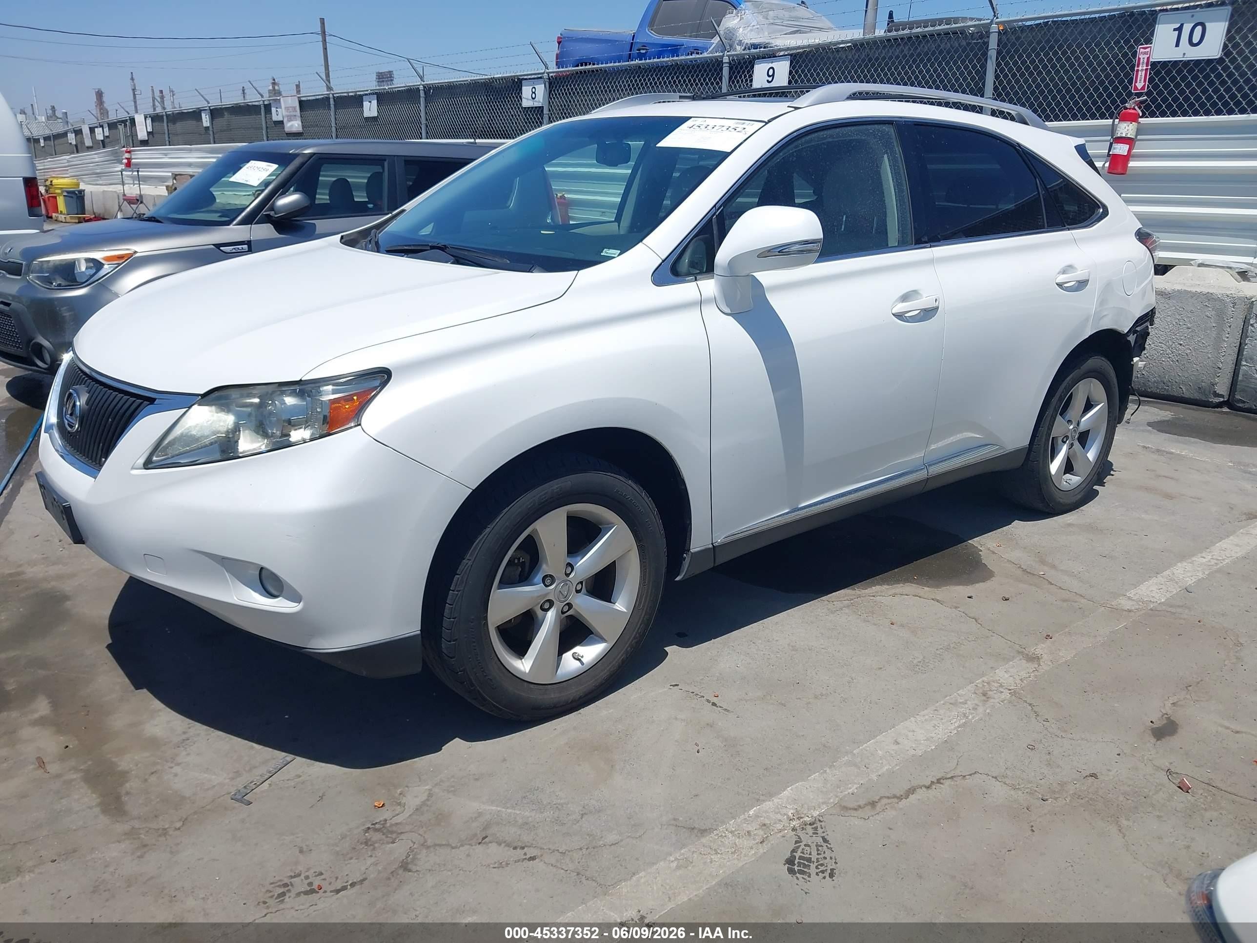 2010 Lexus Rx 350   White vin: JTJZK1BA4A2000969