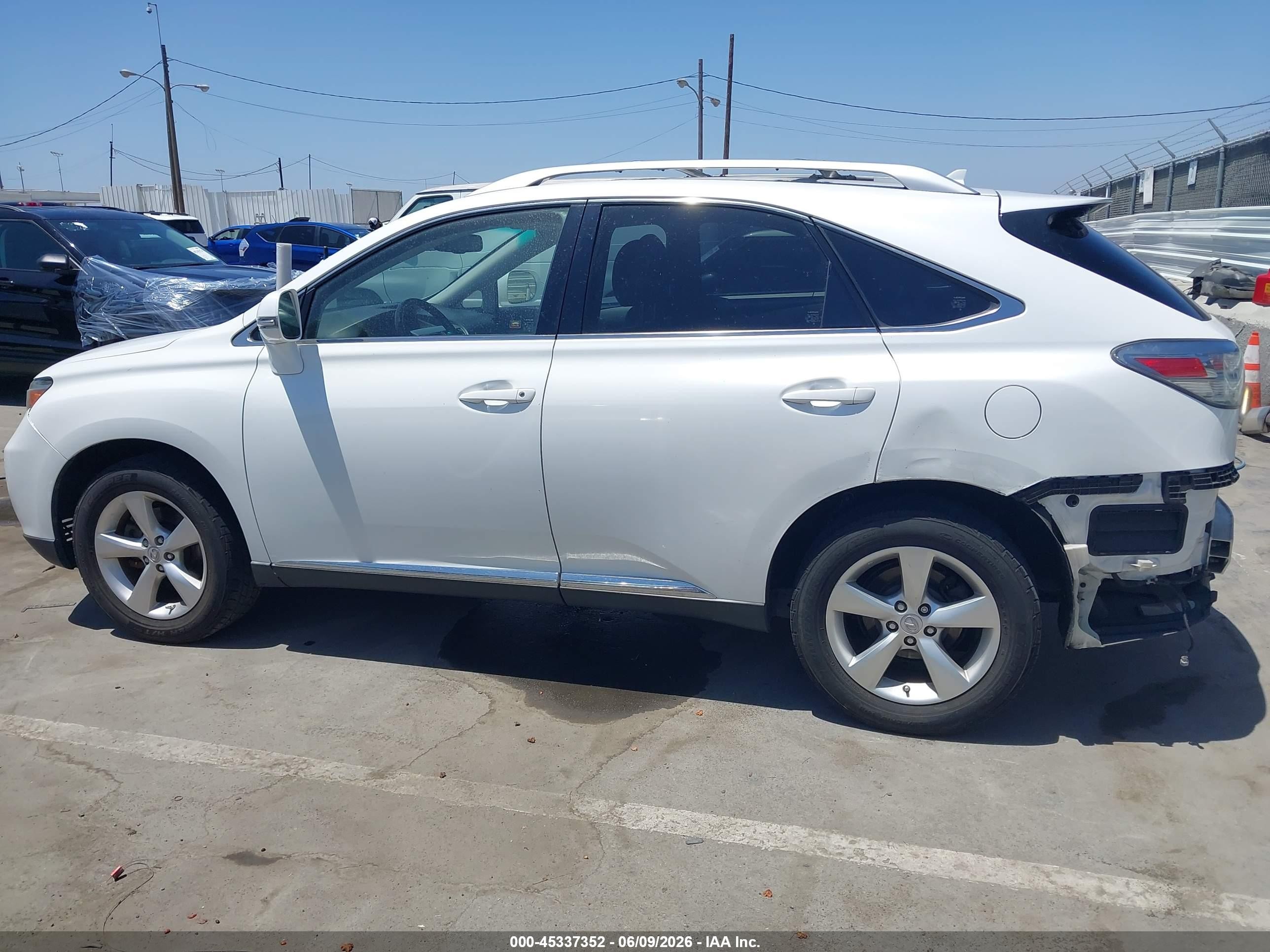 2010 Lexus Rx 350   White vin: JTJZK1BA4A2000969