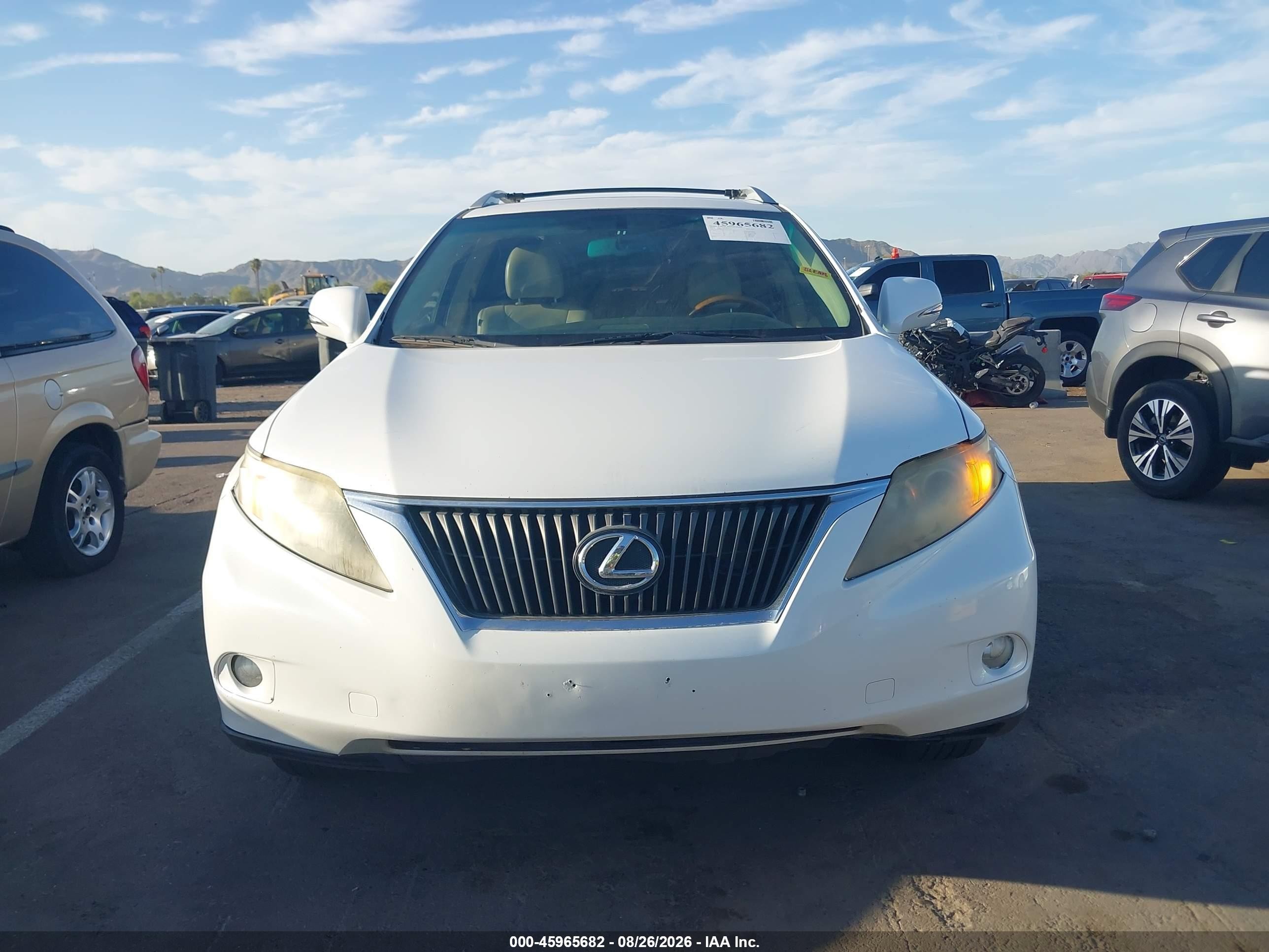 2011 Lexus Rx 350   White vin: JTJZK1BA8B2003147