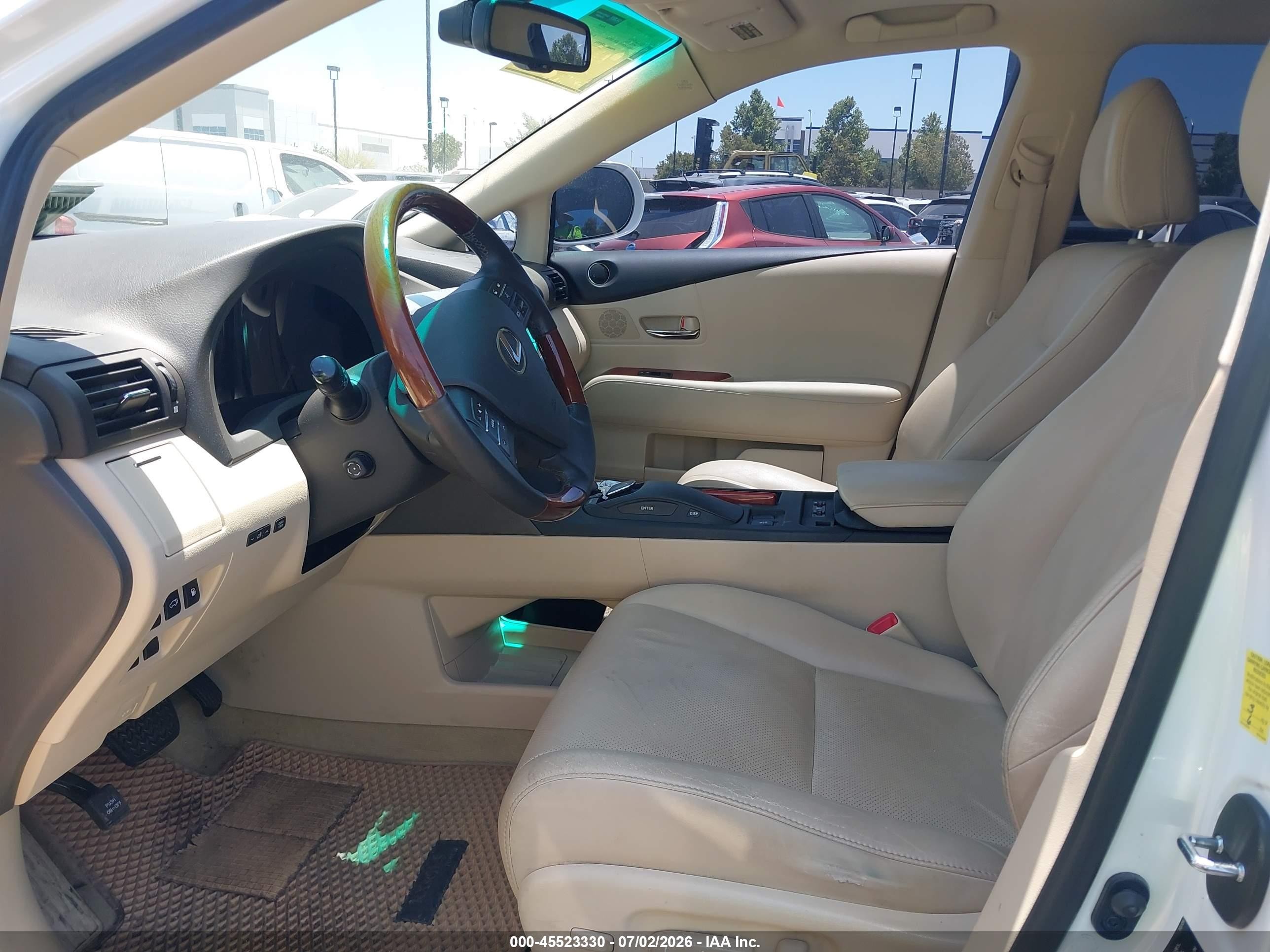2010 Lexus Rx 350   White vin: JTJZK1BA9A2409095