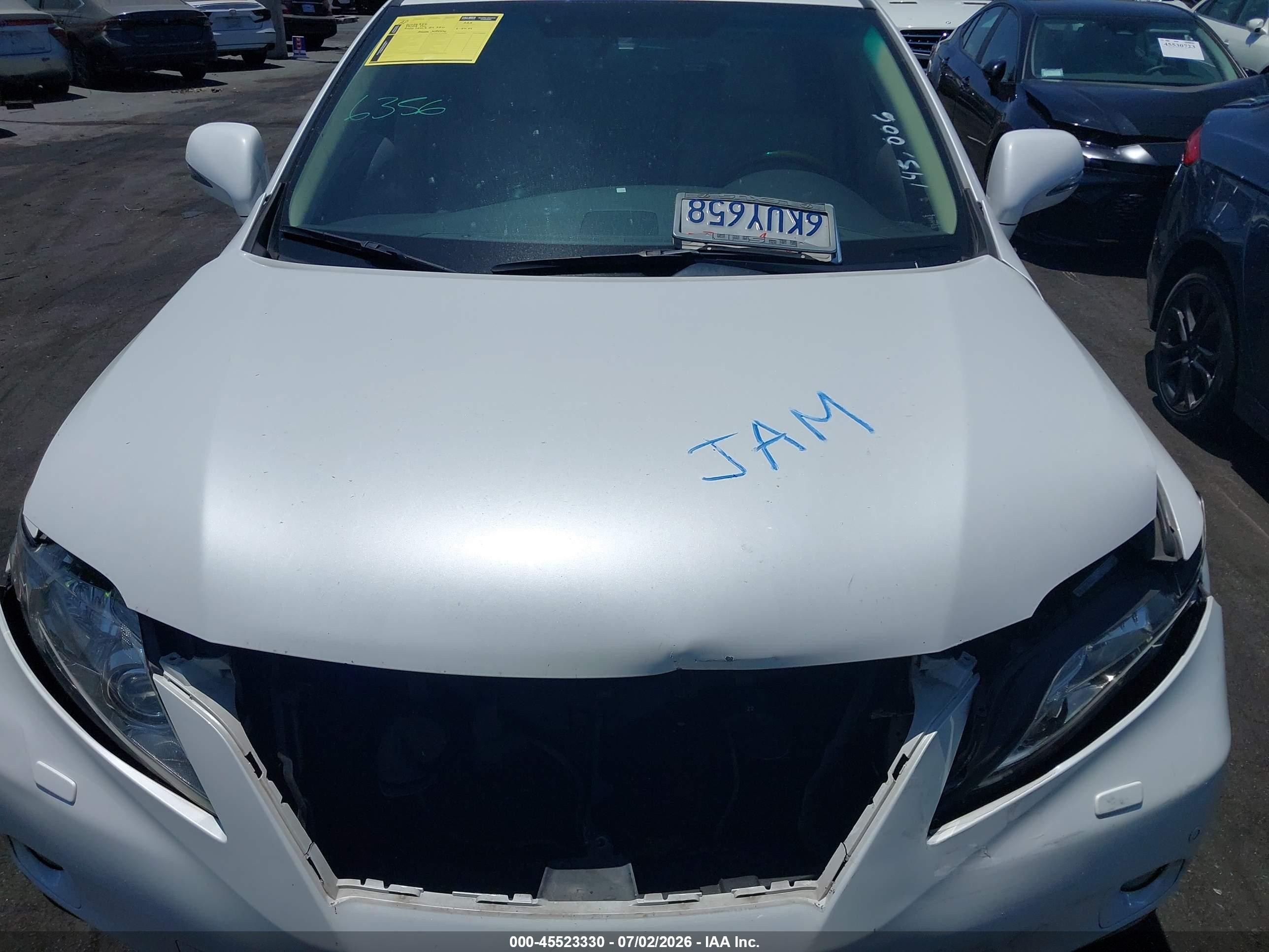2010 Lexus Rx 350   White vin: JTJZK1BA9A2409095