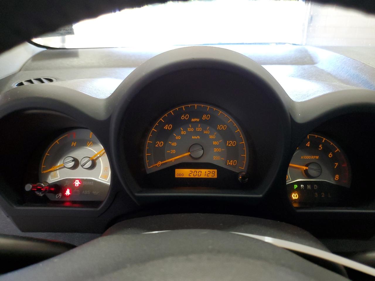 2007 Toyota Scion Tc White vin: JTKDE167170212082