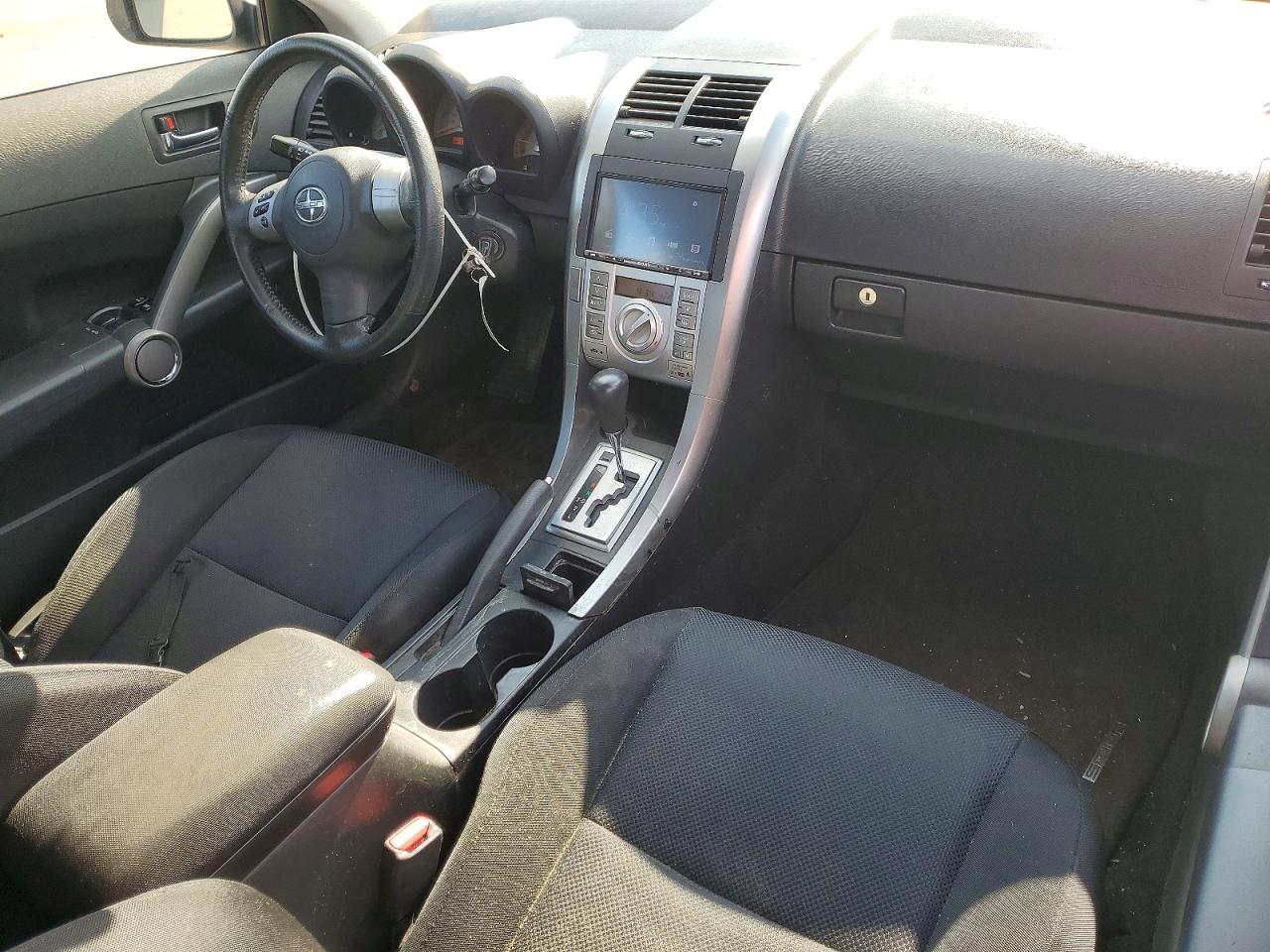 2009 Toyota Scion White vin: JTKDE167490290066
