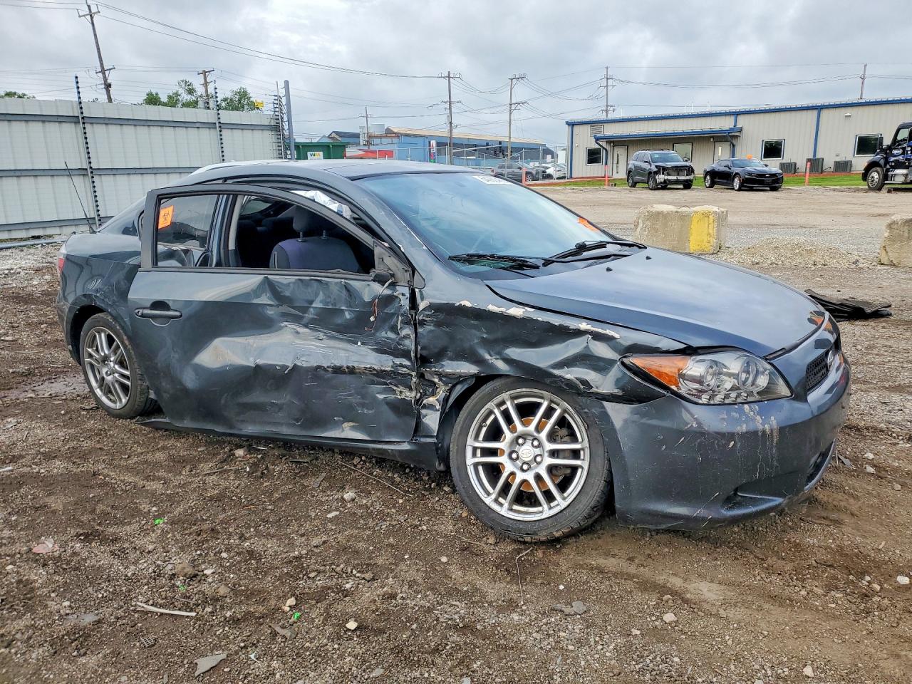 2009 Toyota Scion Tc Gray vin: JTKDE167590299052