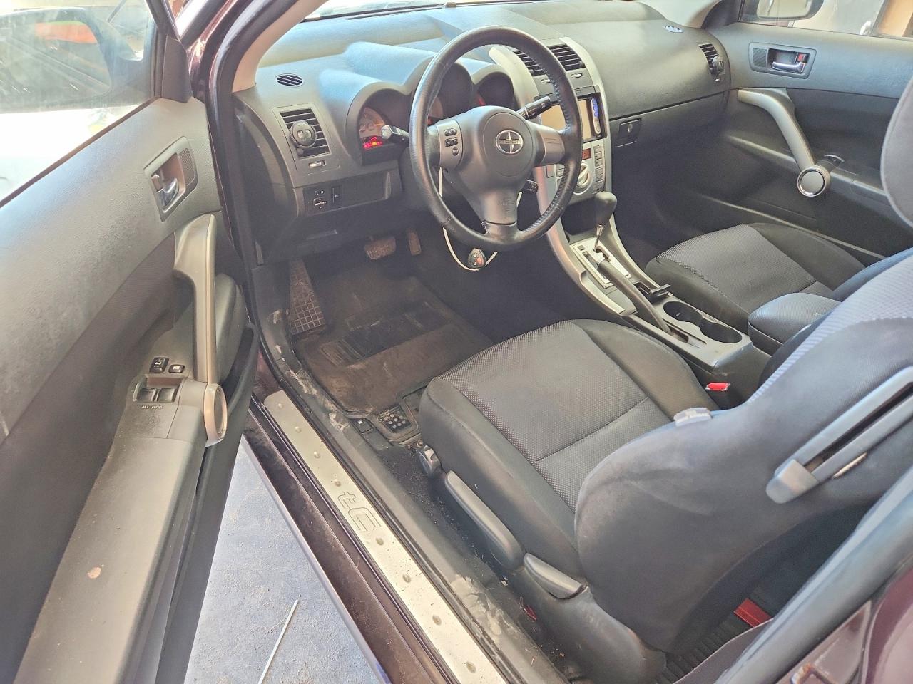 2008 Toyota Scion Burgundy vin: JTKDE167980262911