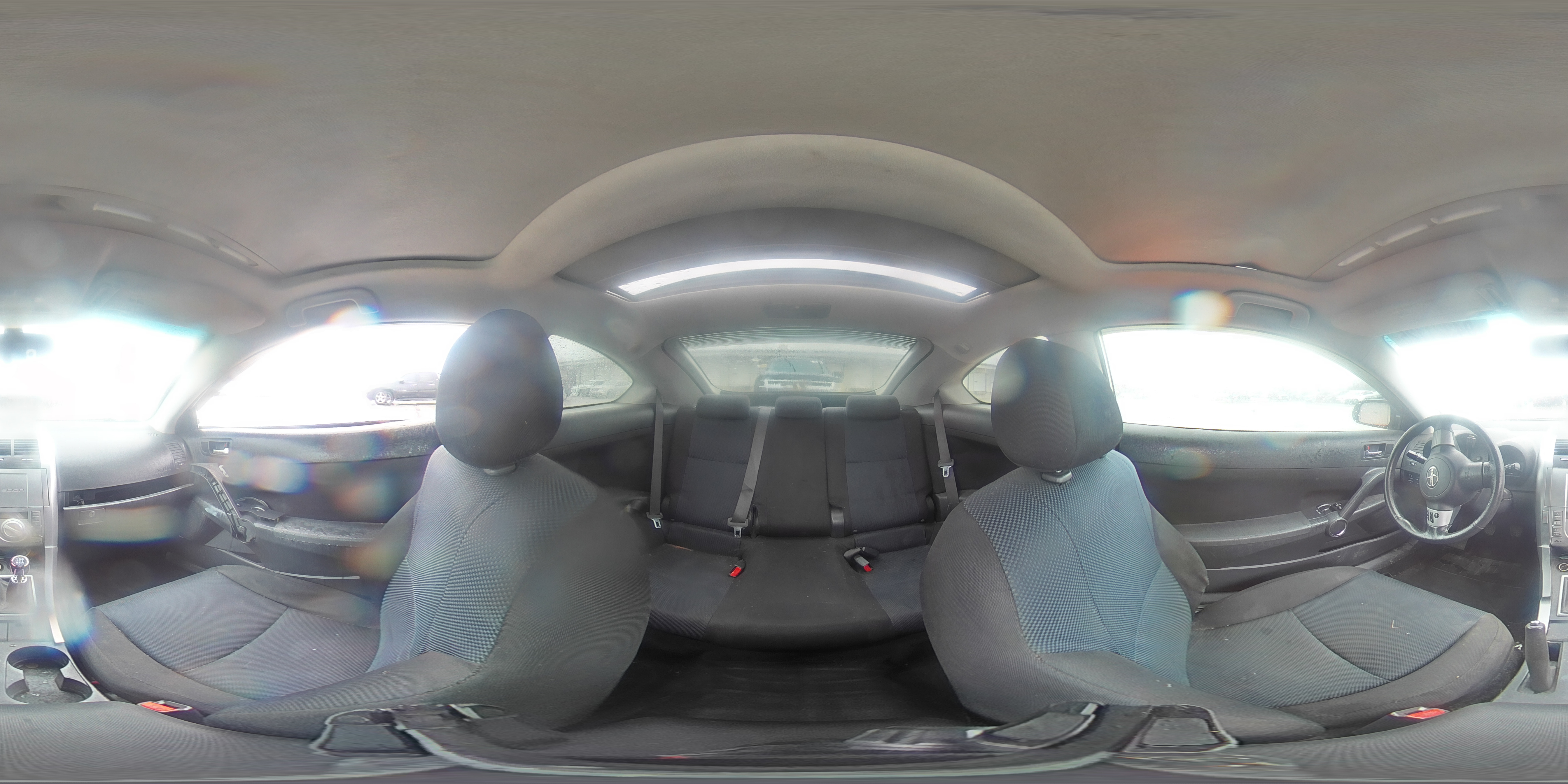 2007 Toyota Scion Tc Серебряный vin: JTKDE177370200482