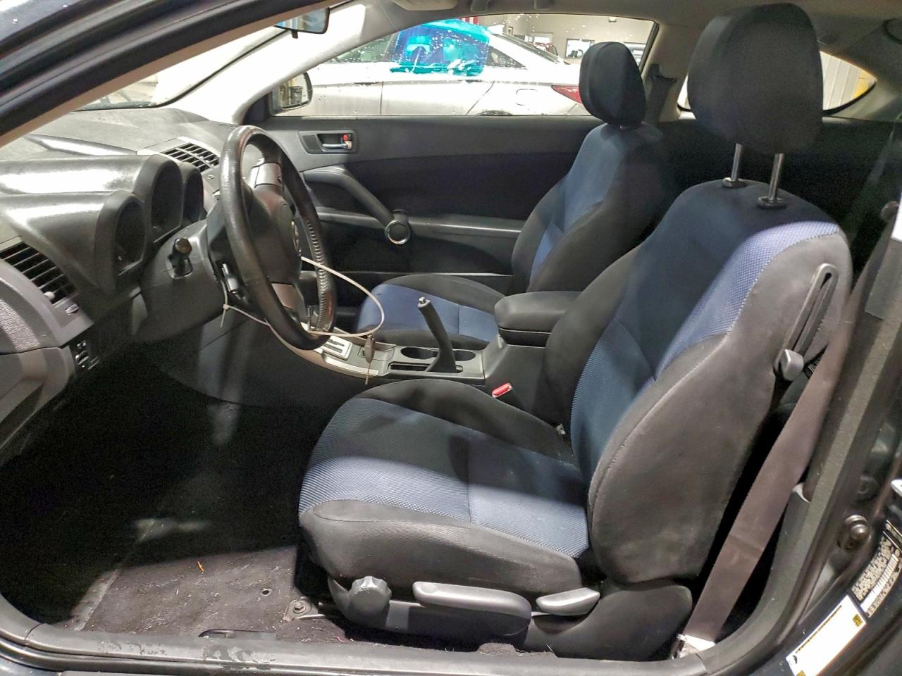 2007 Toyota Scion Tc Gray vin: JTKDE177470152166