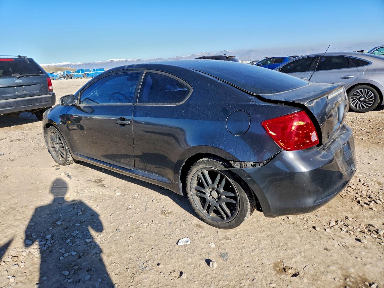 2007 Toyota Scion Tc Gray vin: JTKDE177670202047