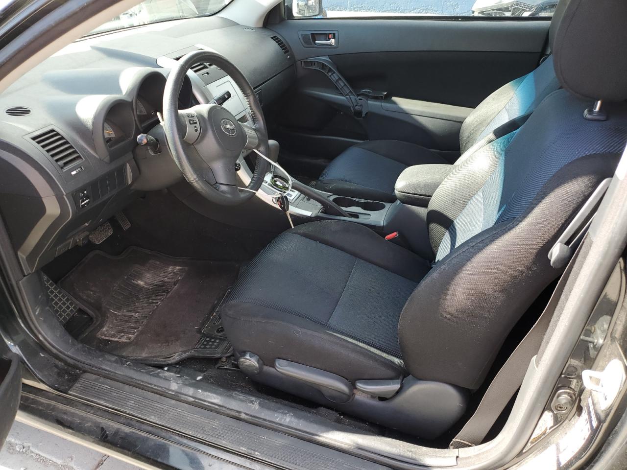 2006 Toyota Scion Tc Черный vin: JTKDE177960120666