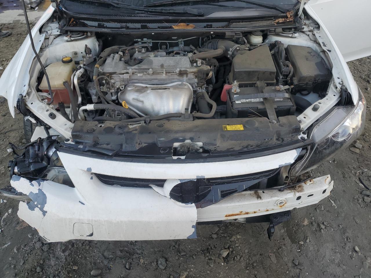 2011 Toyota Scion Tc White vin: JTKJF5C70B3007307