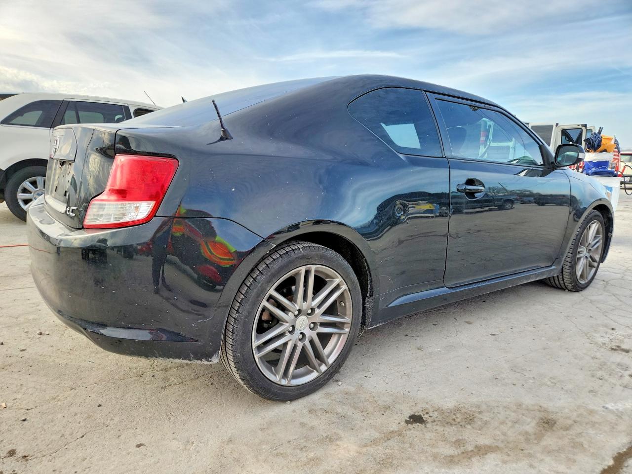 2011 Toyota Scion Tc Black vin: JTKJF5C70B3009414