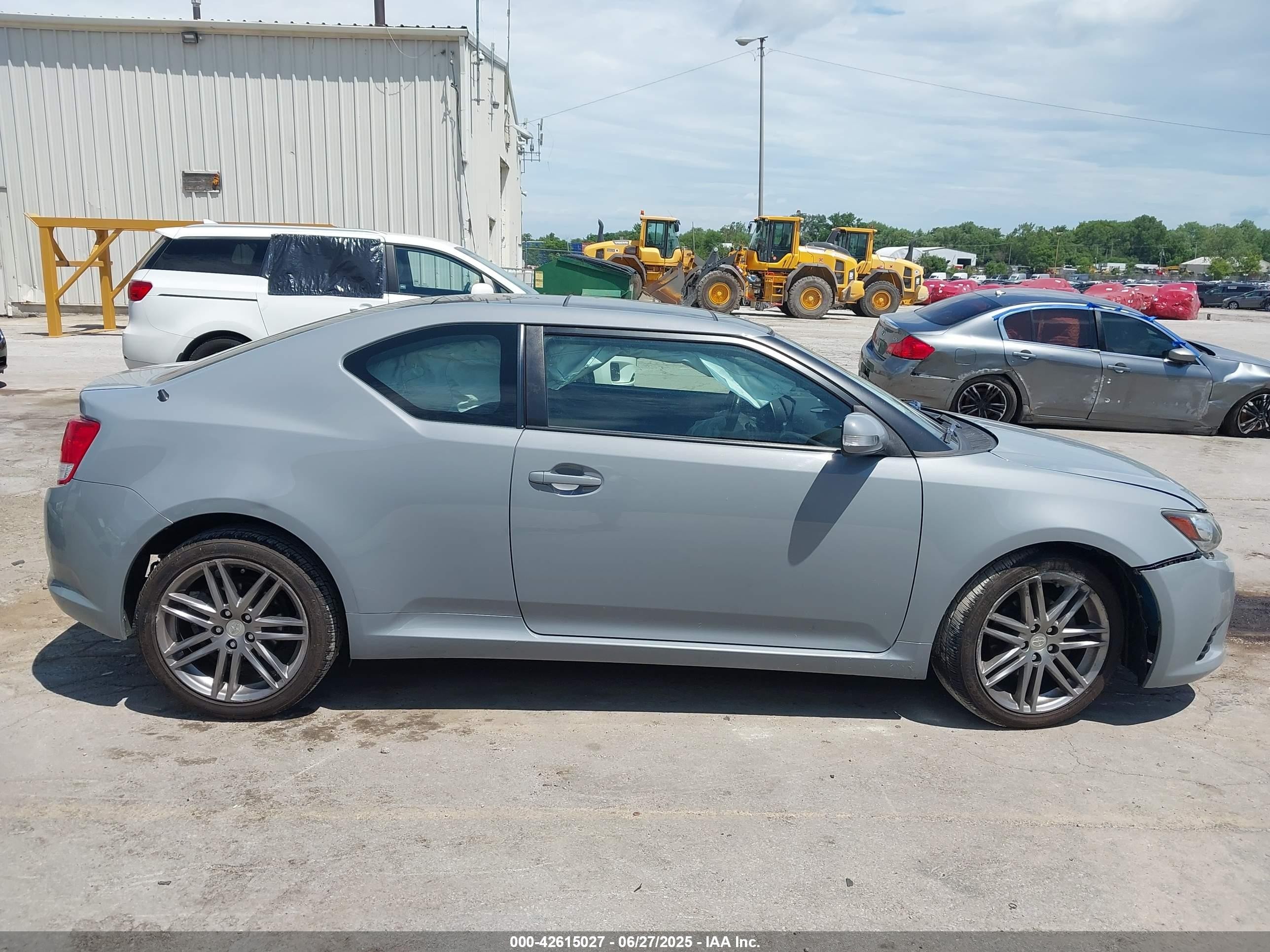 2012 Scion Tc   Gray vin: JTKJF5C70C3024206