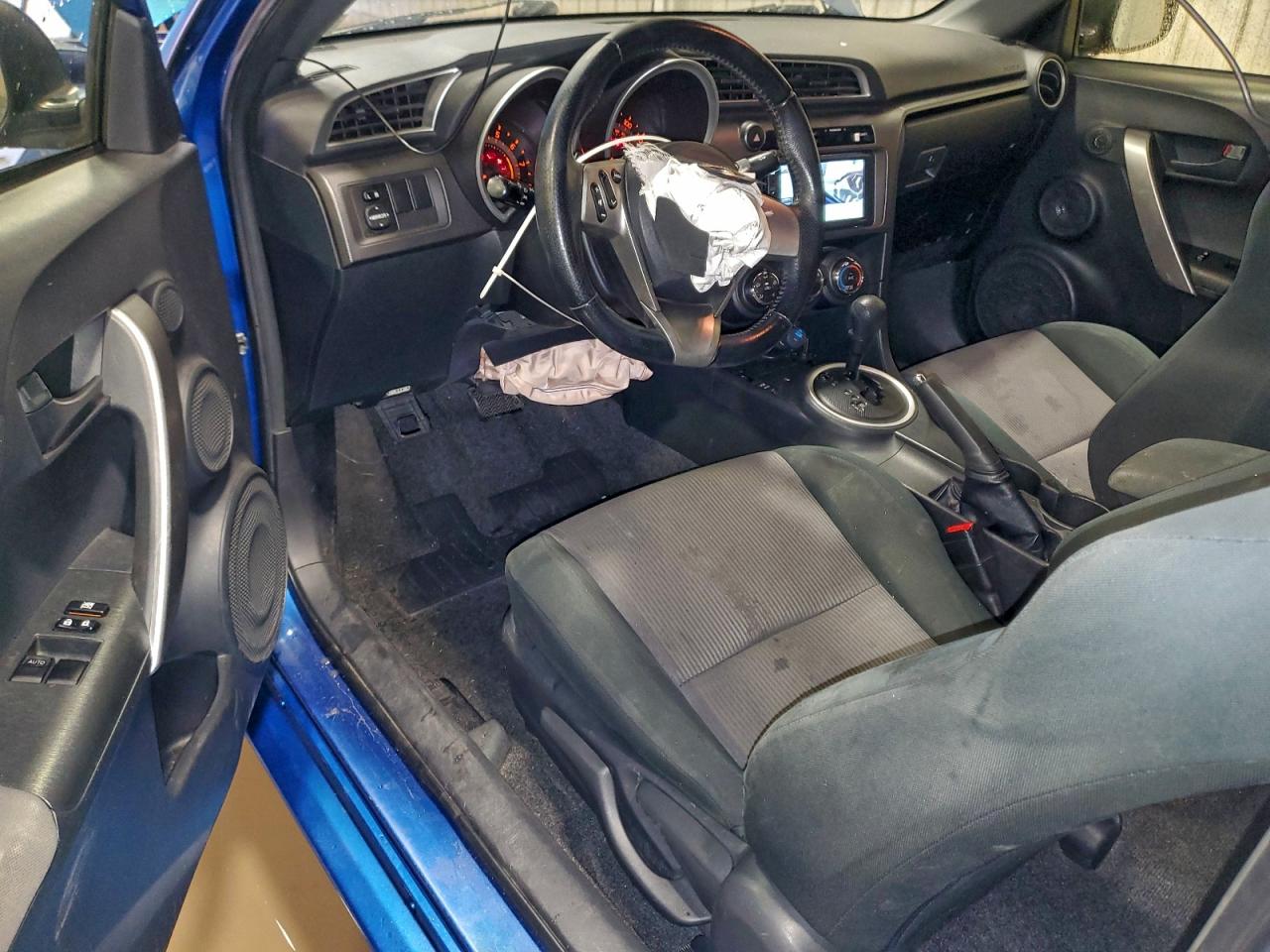 2015 Toyota Scion Tc Blue vin: JTKJF5C70FJ001895