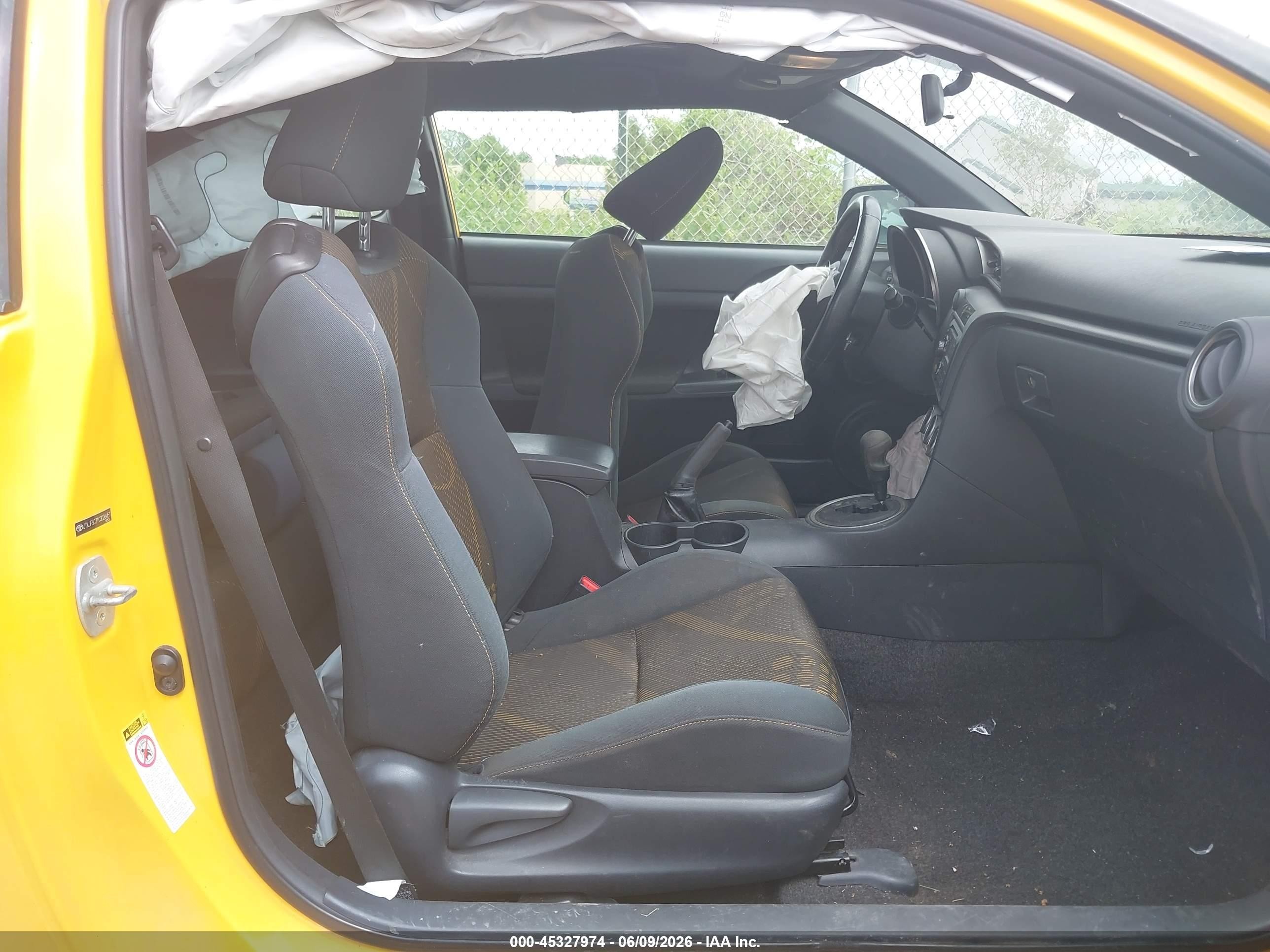 2012 Toyota Scion Tc   Yellow vin: JTKJF5C71C3026451