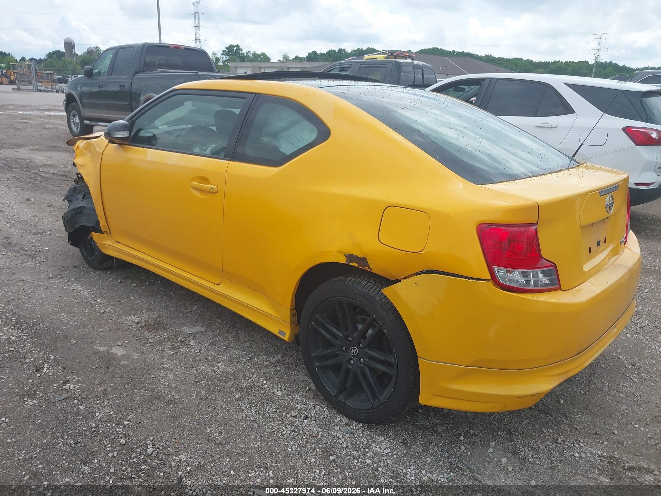2012 Toyota Scion Tc   Yellow vin: JTKJF5C71C3026451