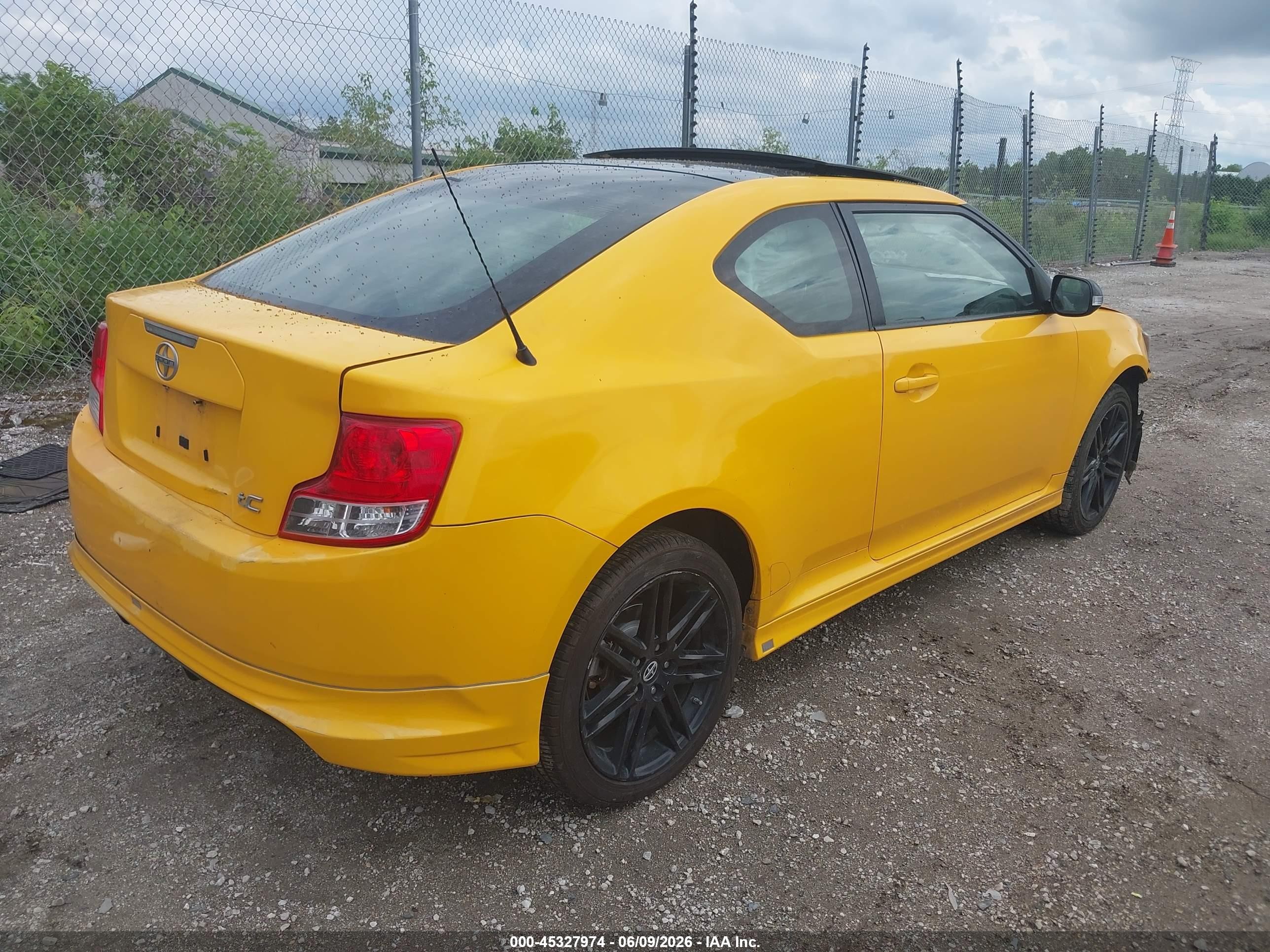 2012 Toyota Scion Tc   Yellow vin: JTKJF5C71C3026451