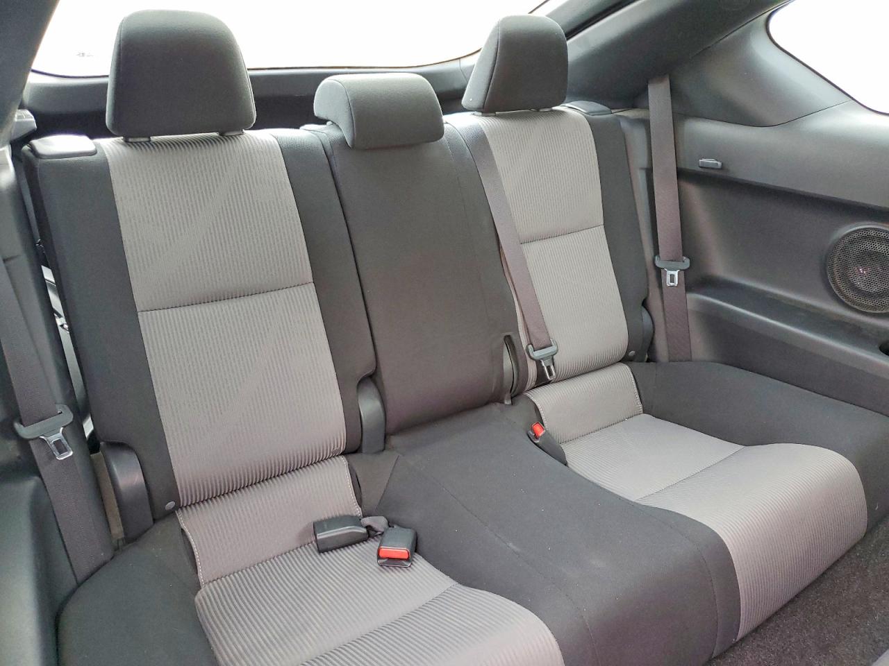 2015 Toyota Scion Tc Gray vin: JTKJF5C71FJ007219