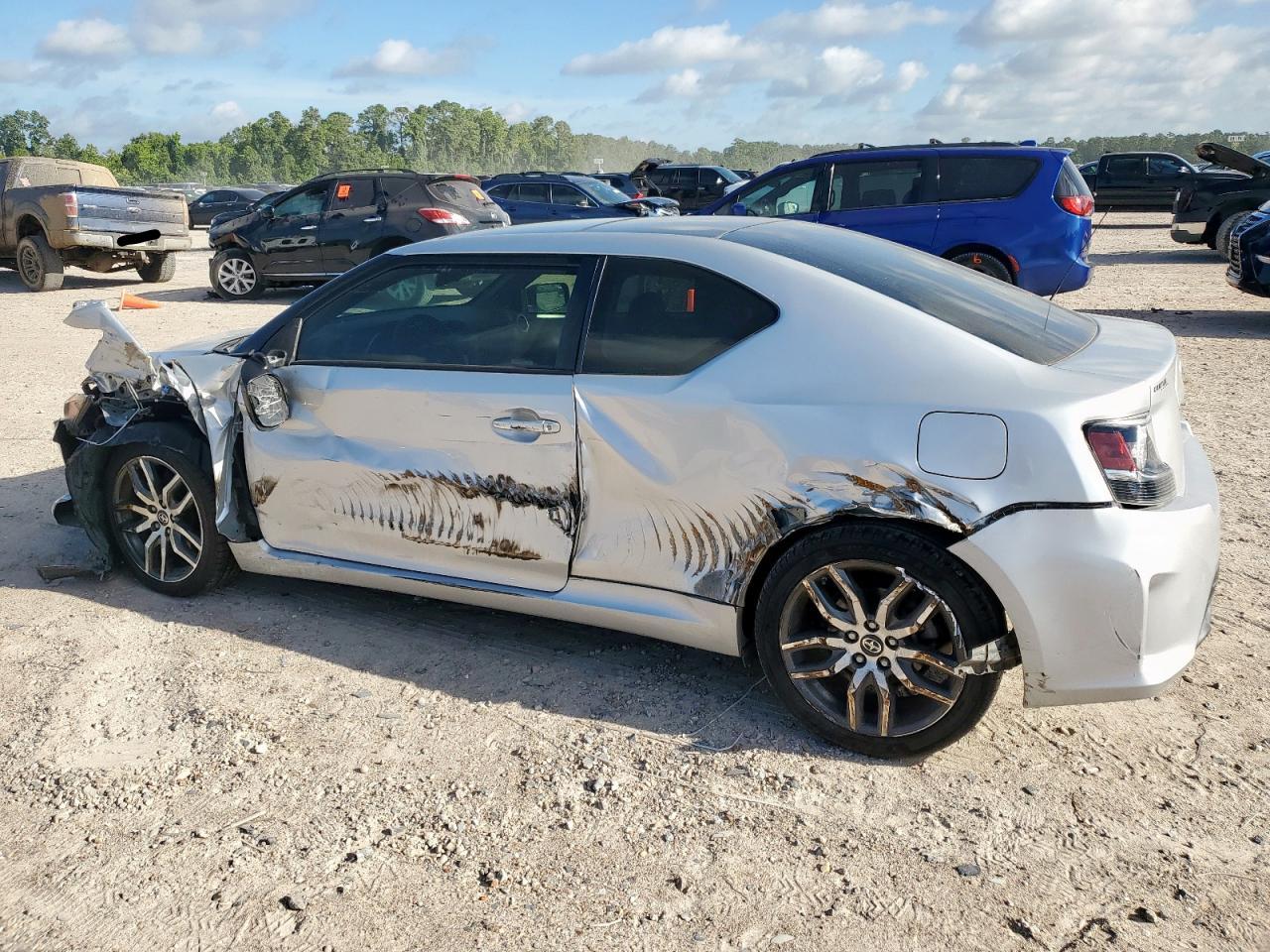 2014 Toyota Scion Tc Серебряный vin: JTKJF5C72E3072874