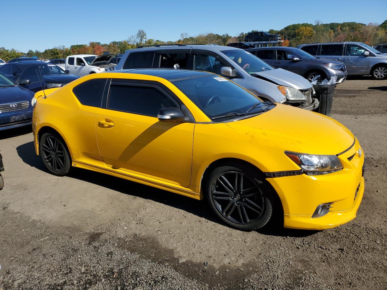 2012 Toyota Scion Tc Желтый vin: JTKJF5C73C3029299