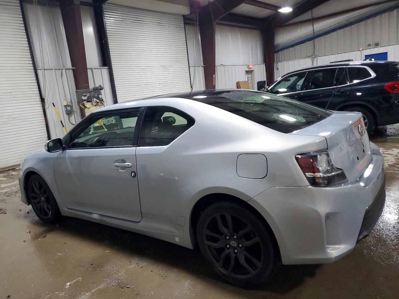 2014 Toyota Scion Tc Blue vin: JTKJF5C73E3070406