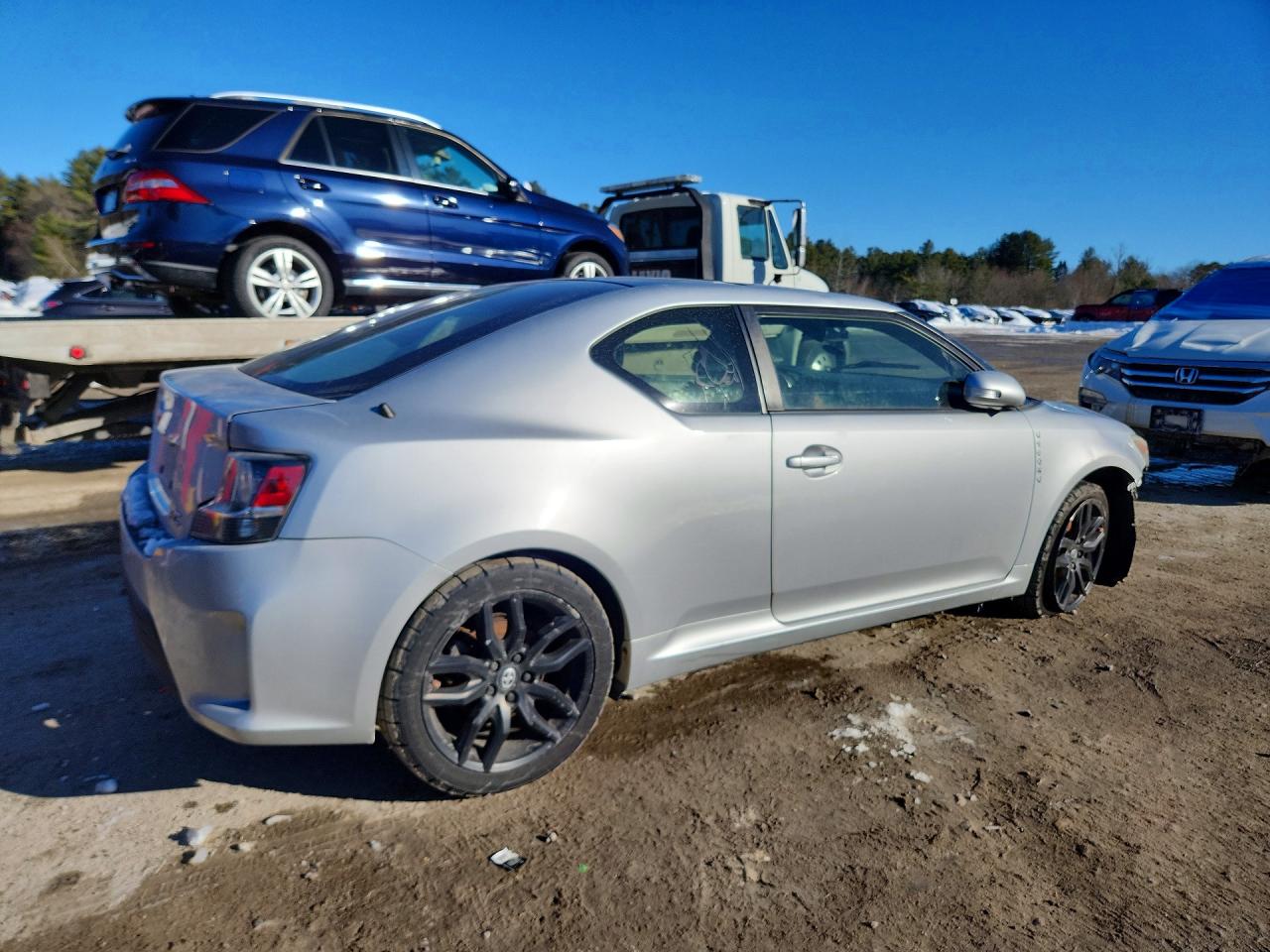 2014 Toyota Scion Tc Silver vin: JTKJF5C73E3076819