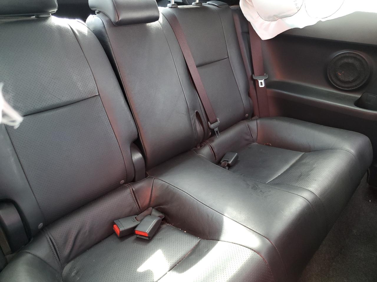 2014 Toyota Scion Tc Белый vin: JTKJF5C73E3087125